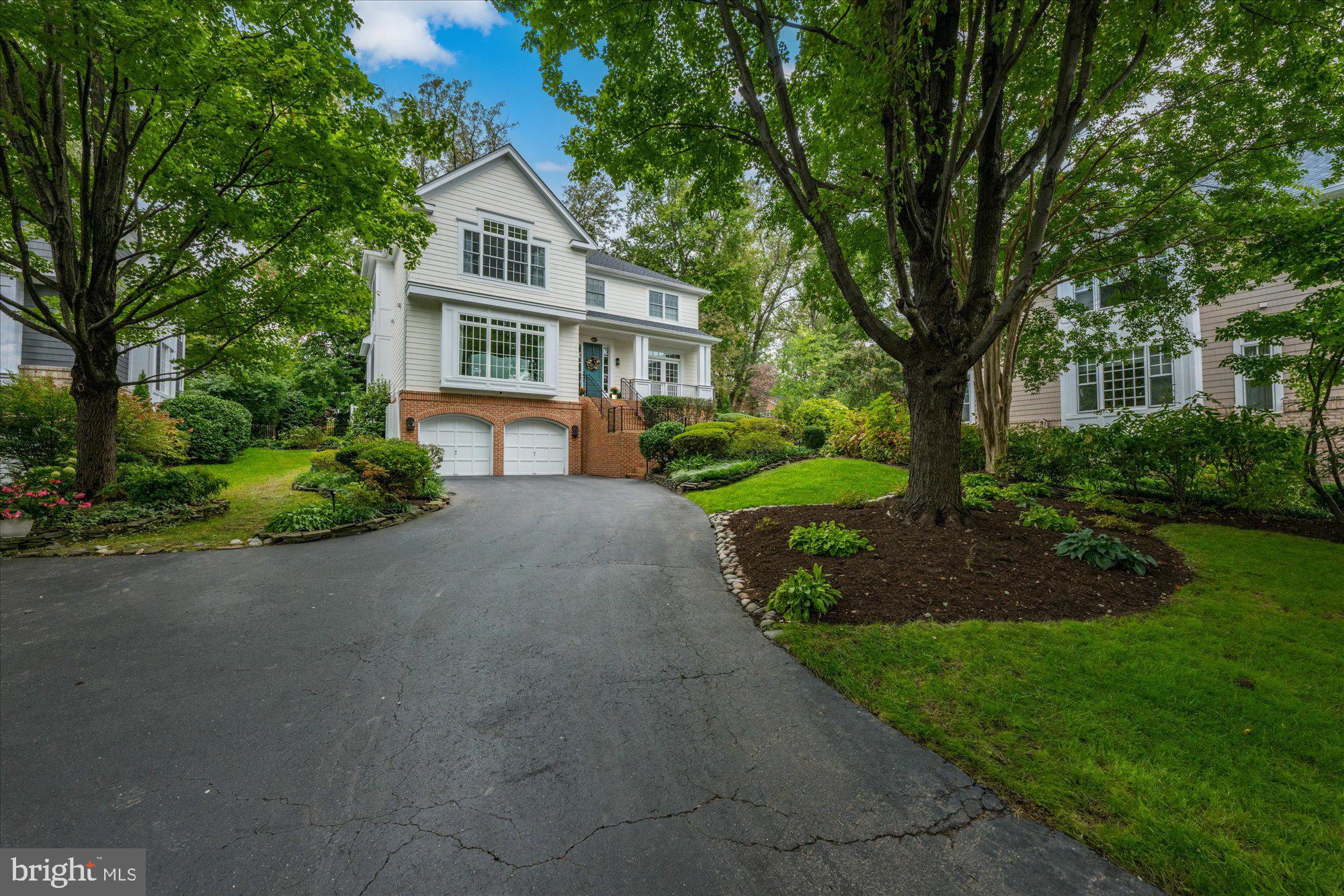 MINOR HILL - Residential