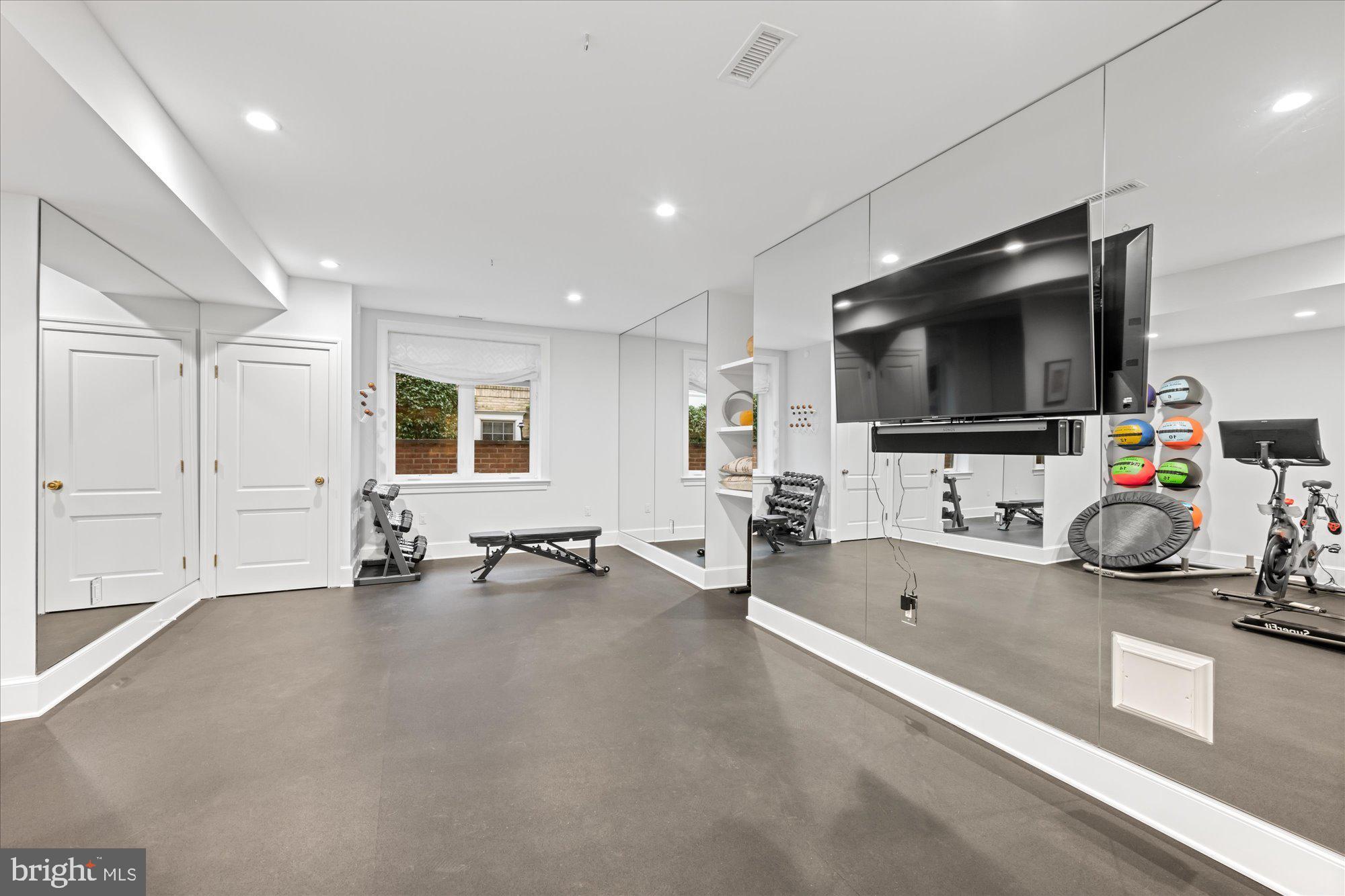 MINOR HILL - Residential