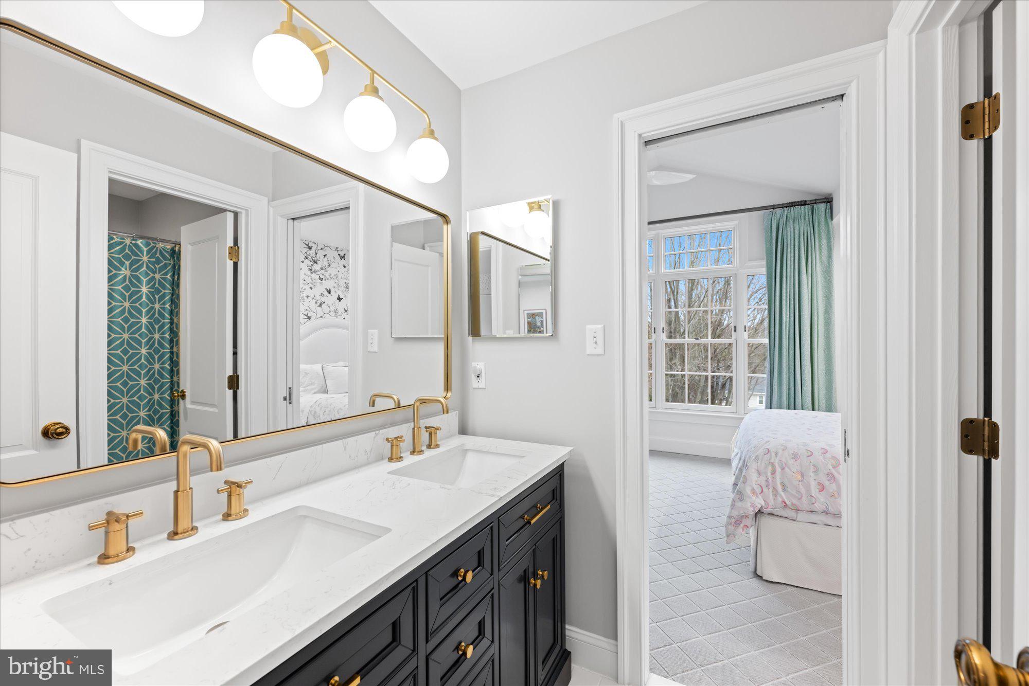 MINOR HILL - Residential