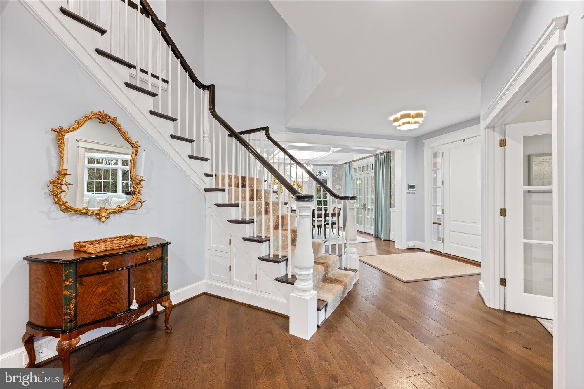 MINOR HILL - Residential