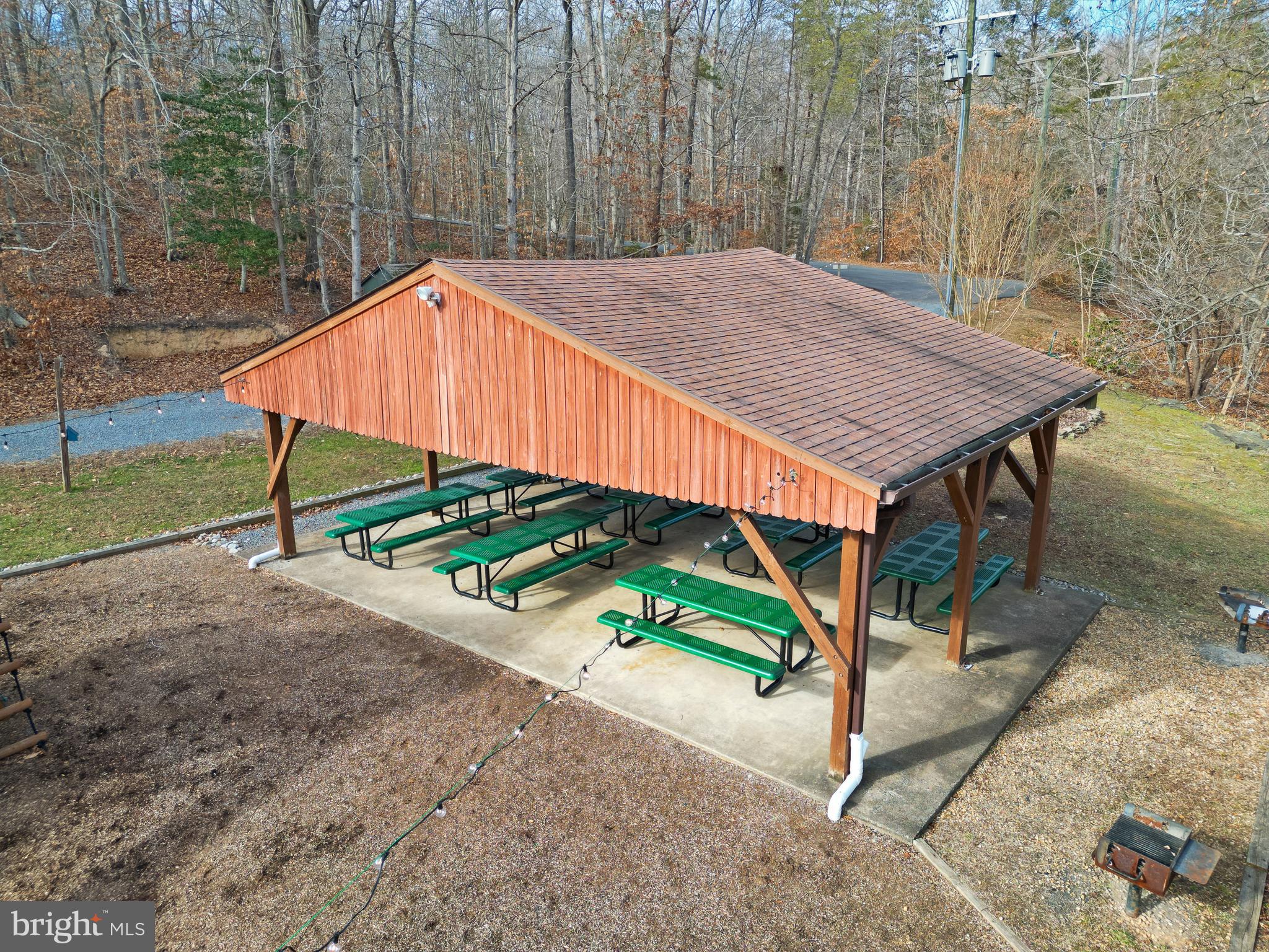 OCCOQUAN FOREST - Residential