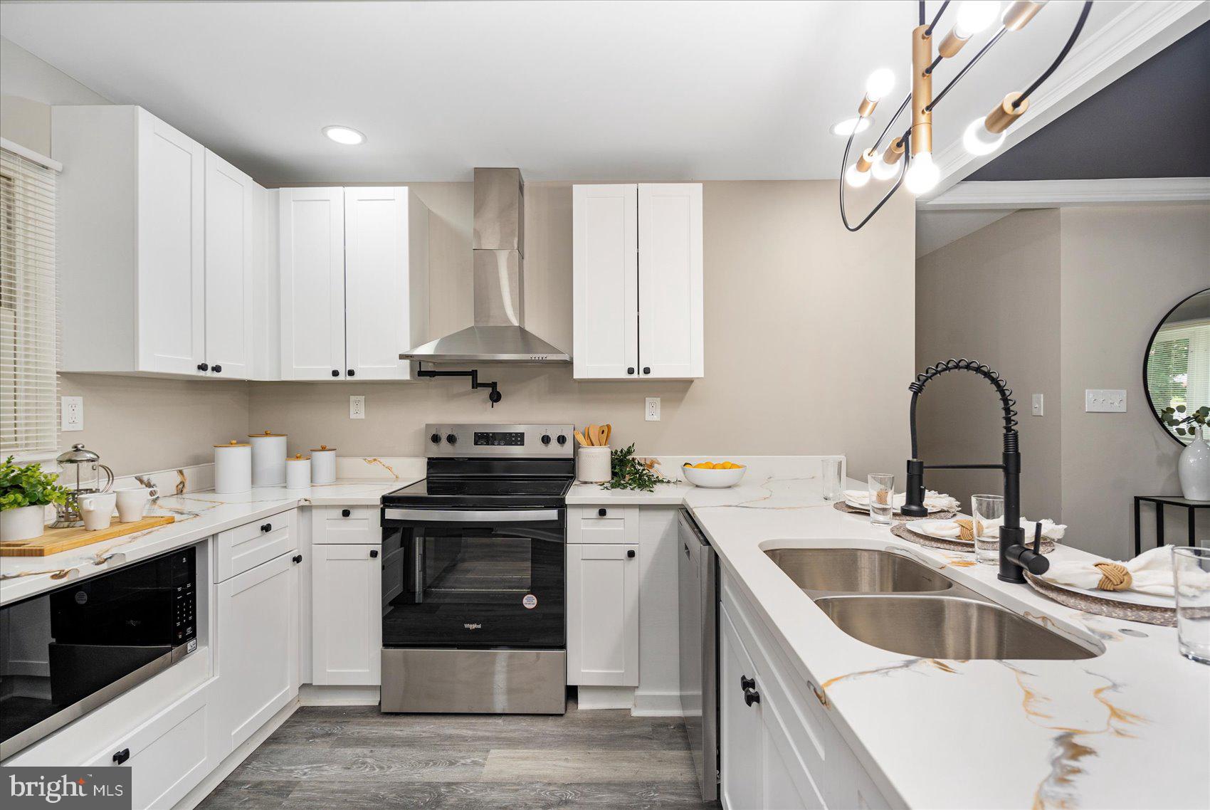 CONCORD COVE - Residential