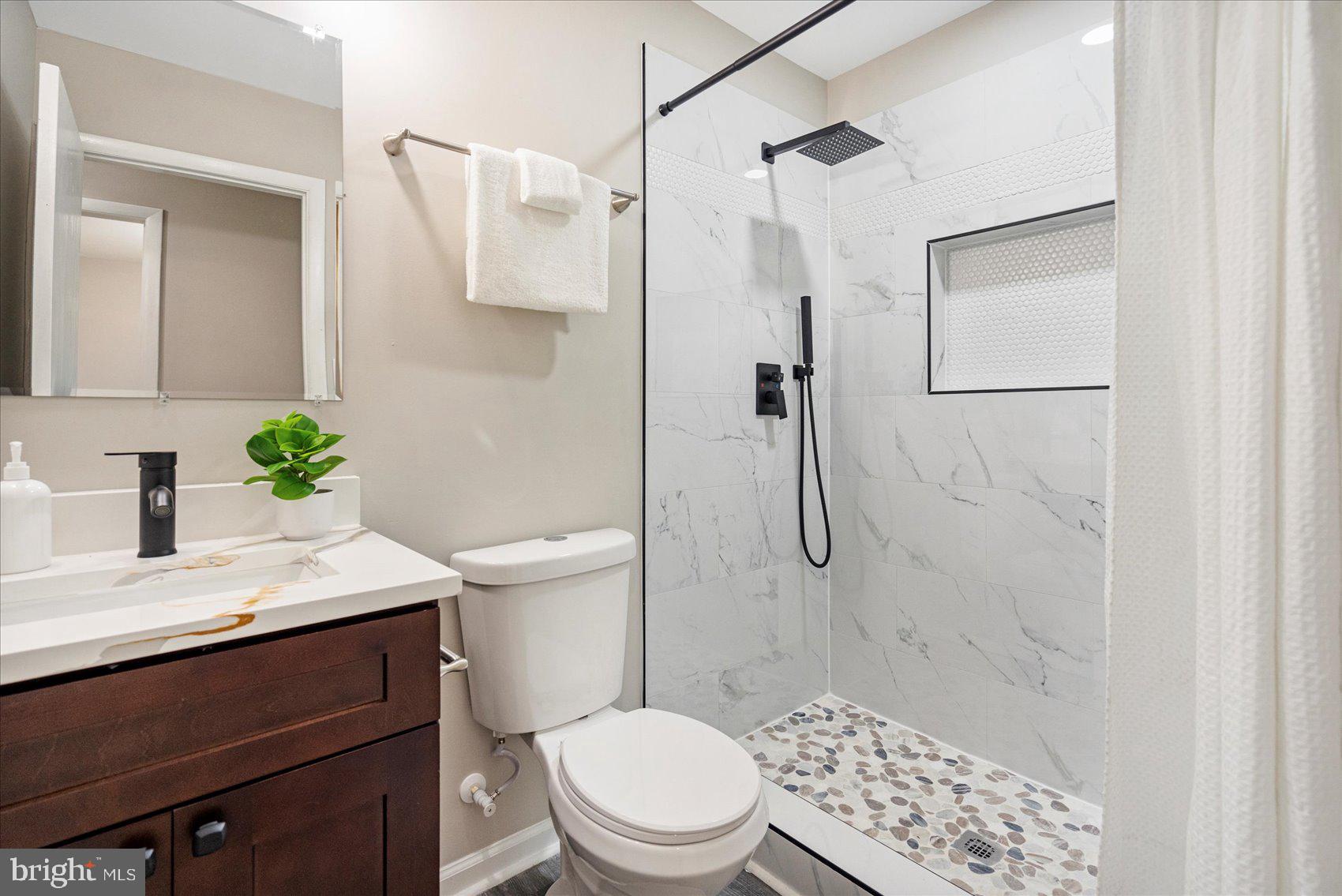 CONCORD COVE - Residential