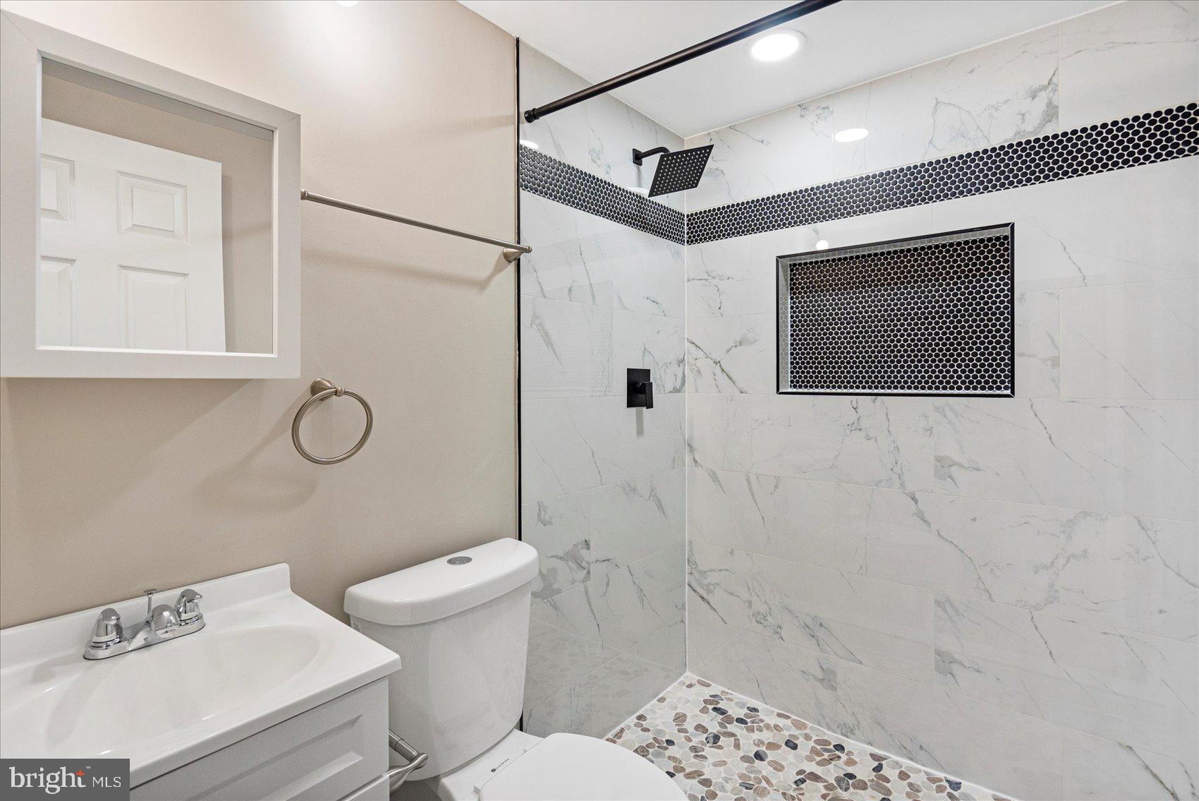 CONCORD COVE - Residential