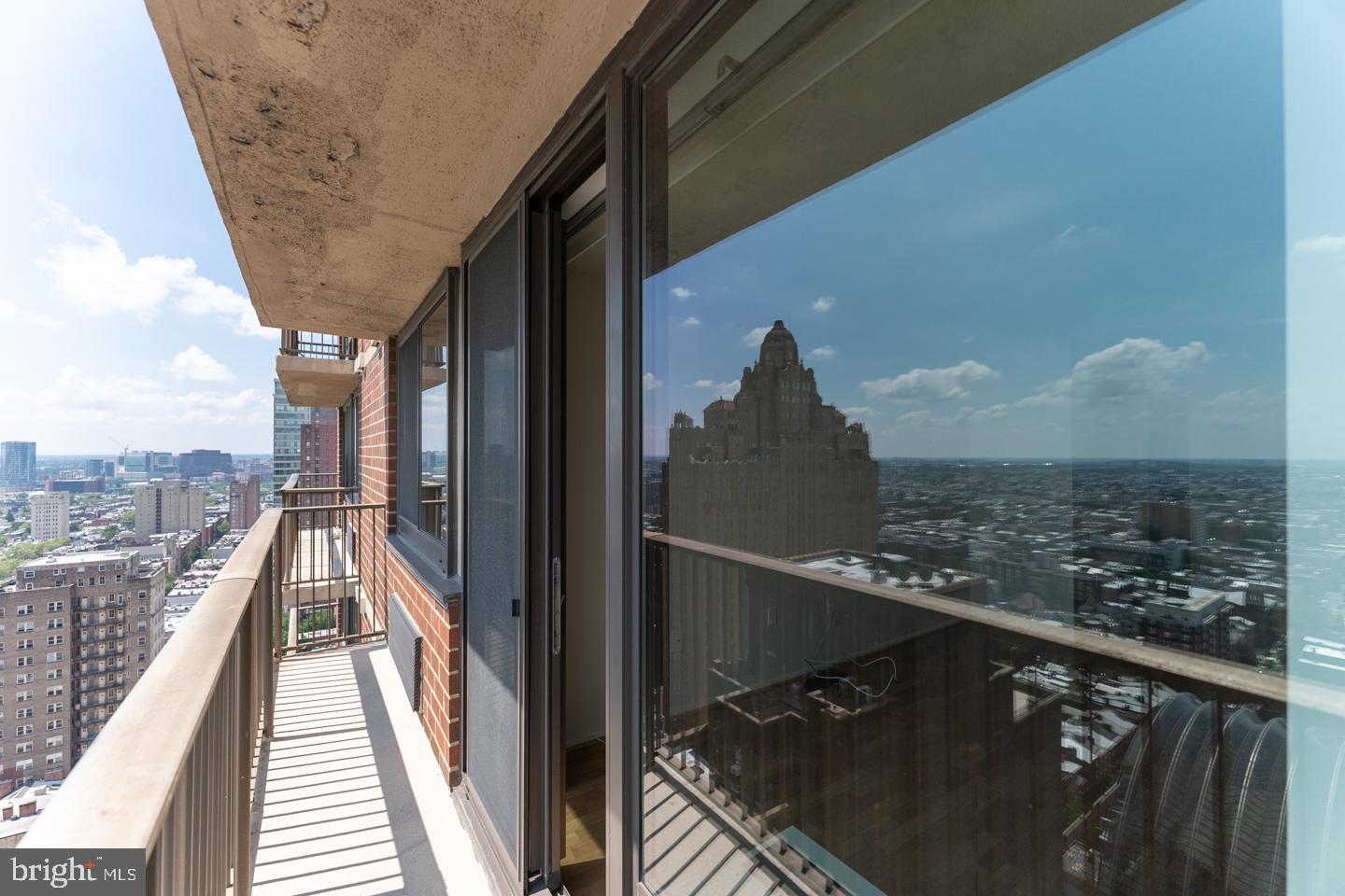 1420 LOCUST STREET 24M