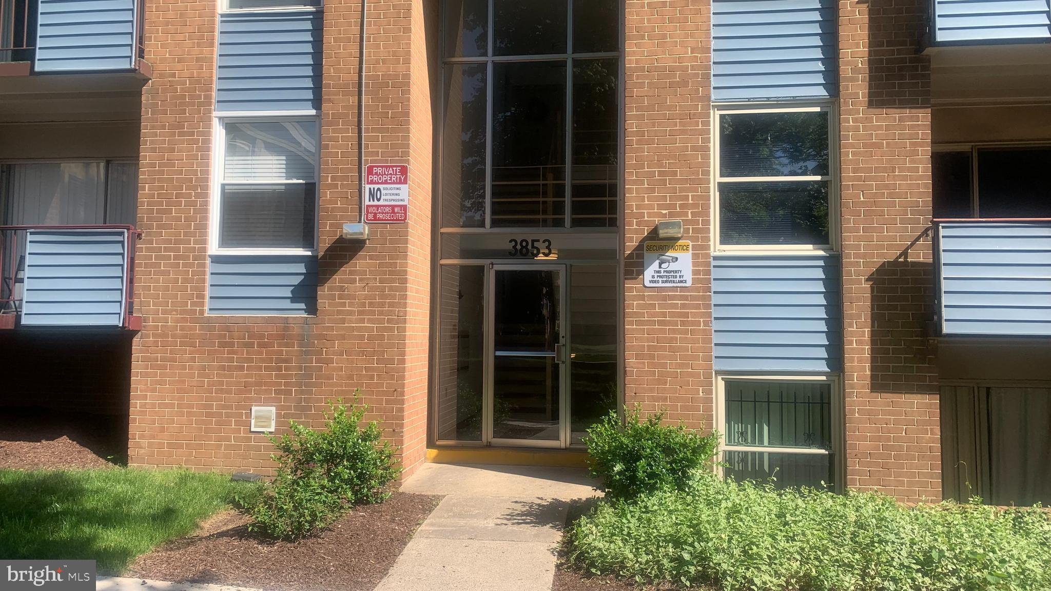 MARLOW TOWERS - Residential Lease