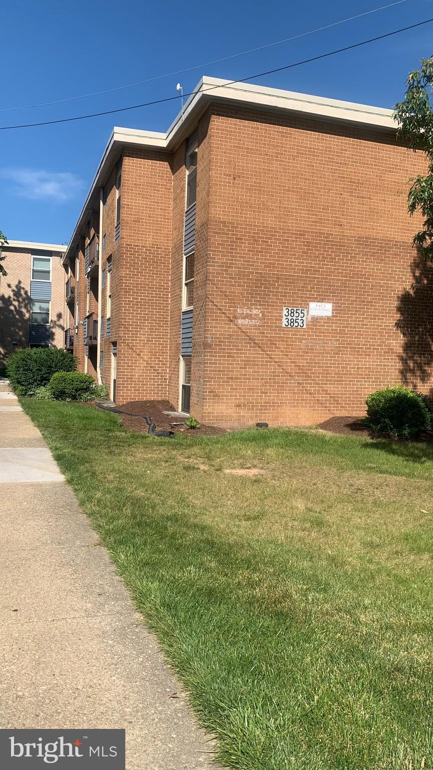 MARLOW TOWERS - Residential Lease