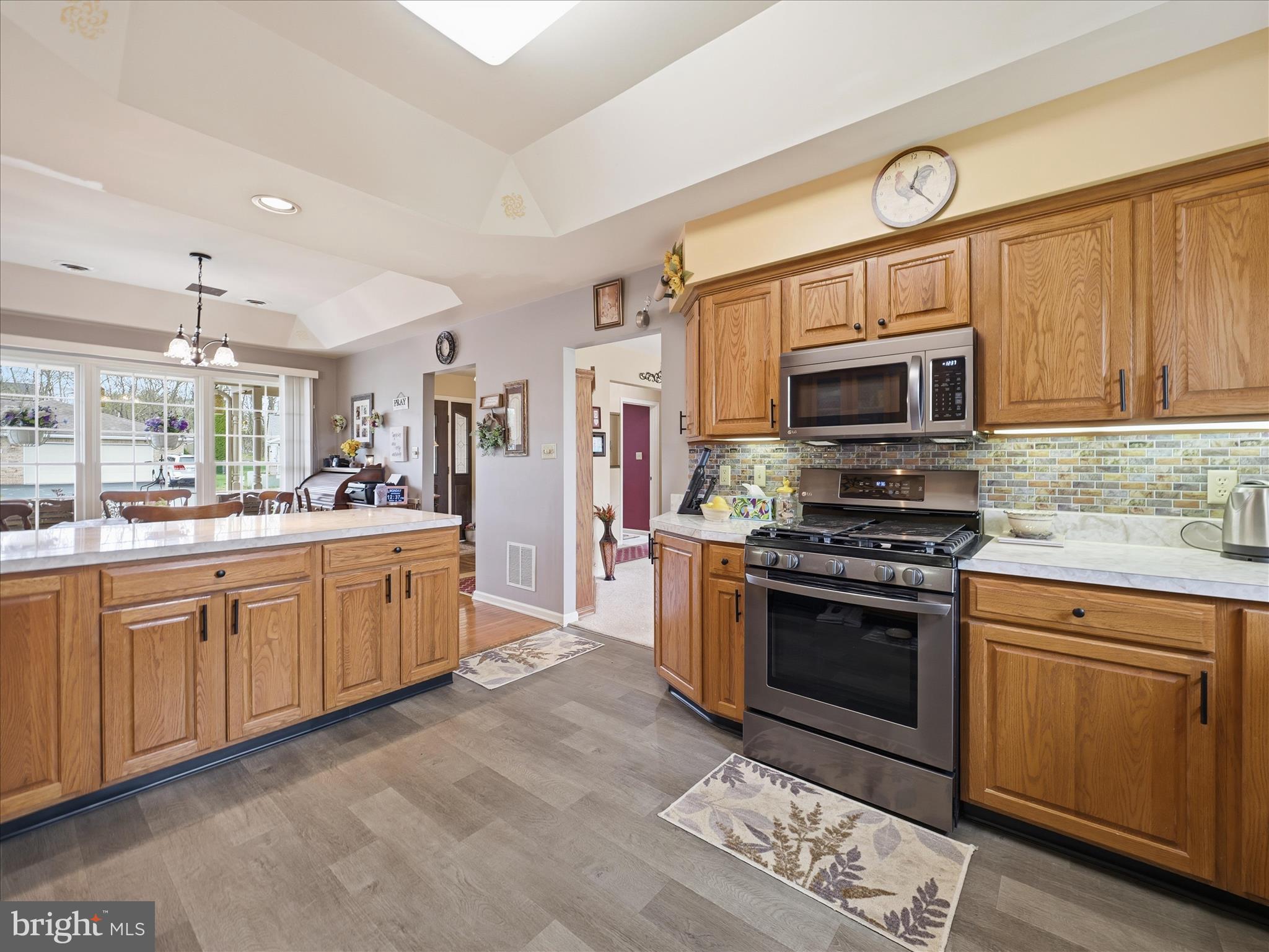 SOUTH POINTE - Residential