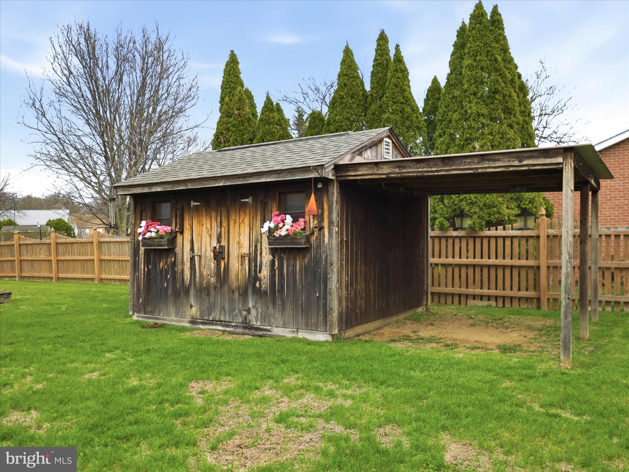 SOUTH POINTE - Residential