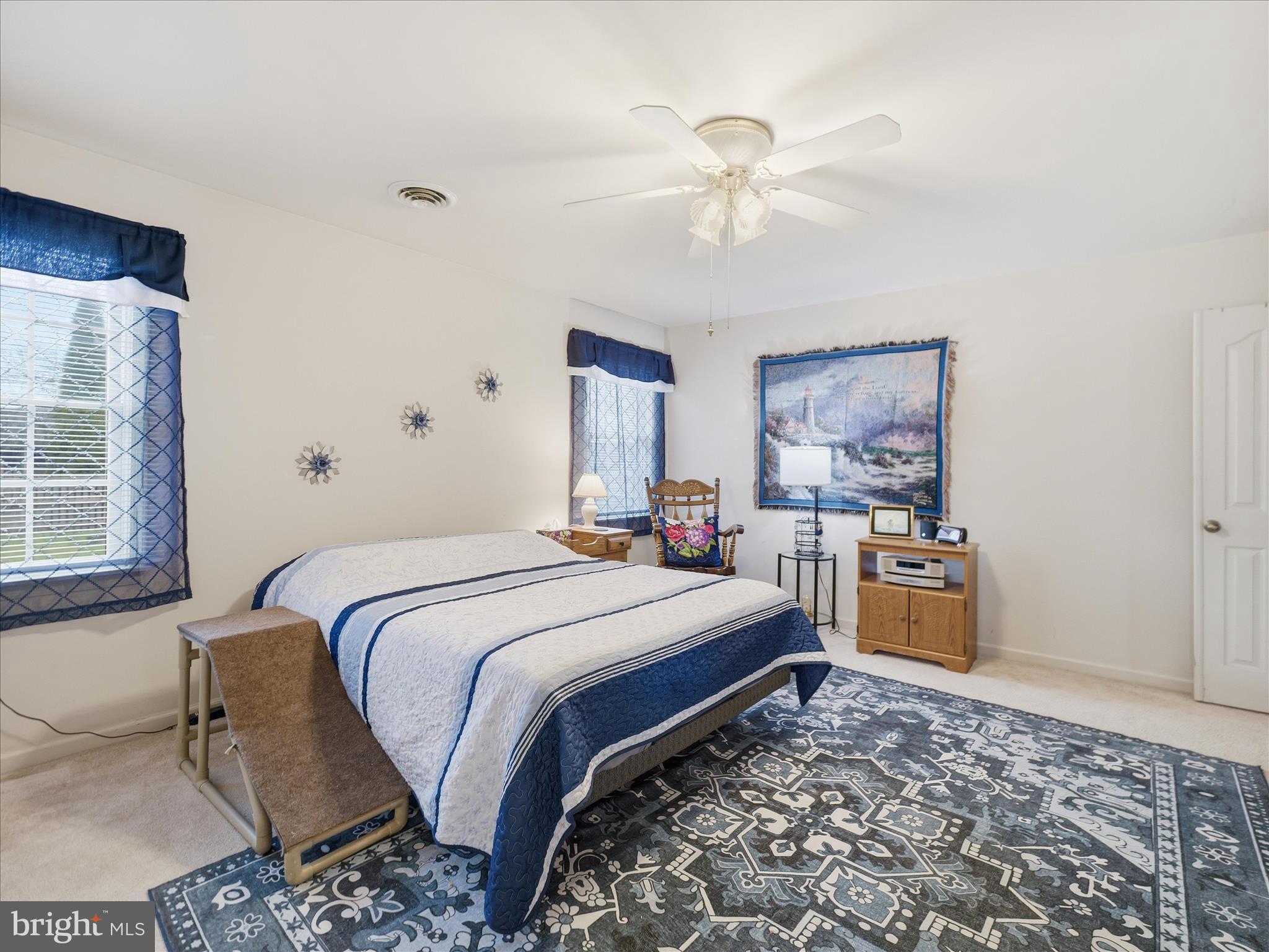 SOUTH POINTE - Residential