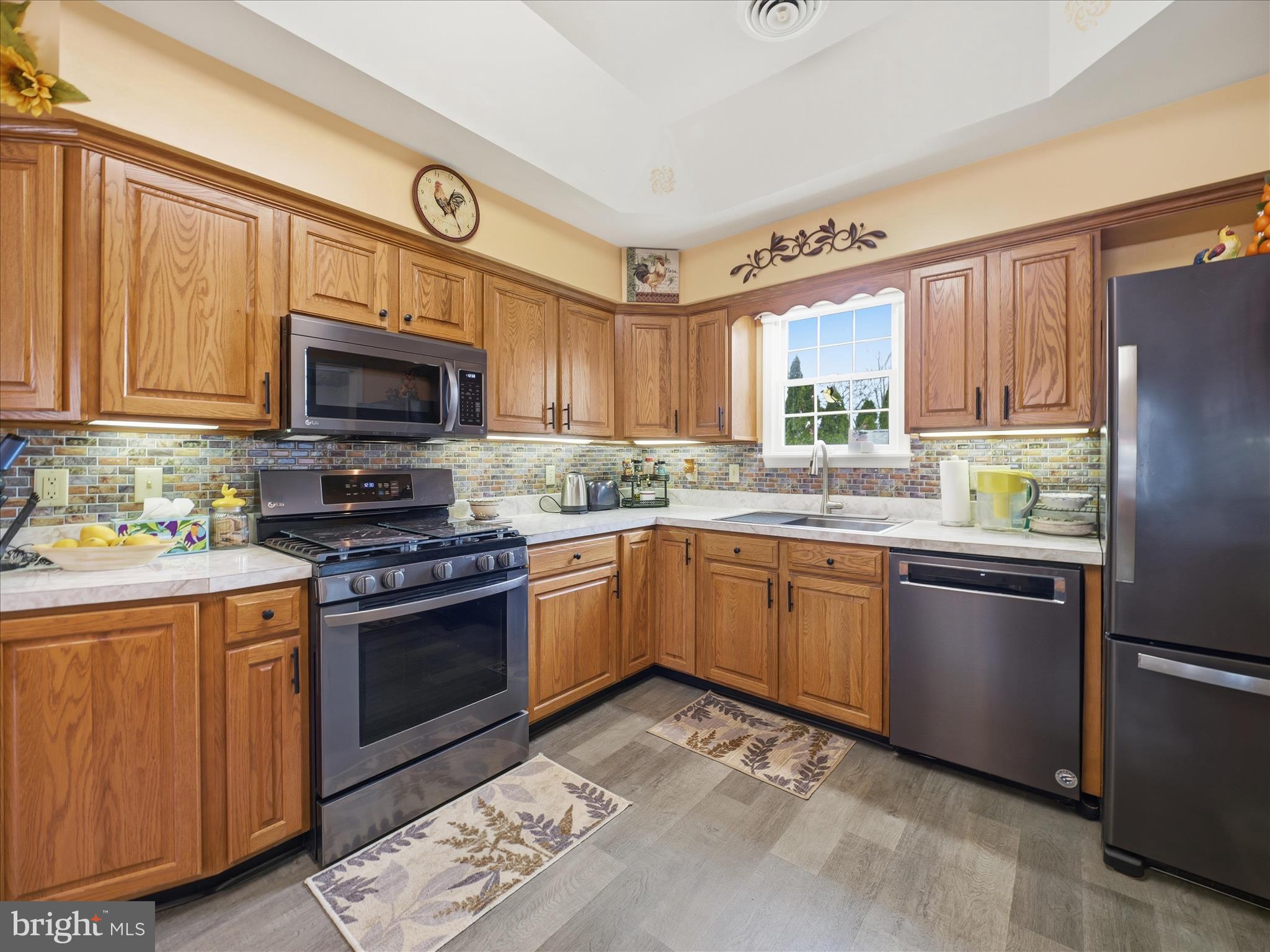 SOUTH POINTE - Residential