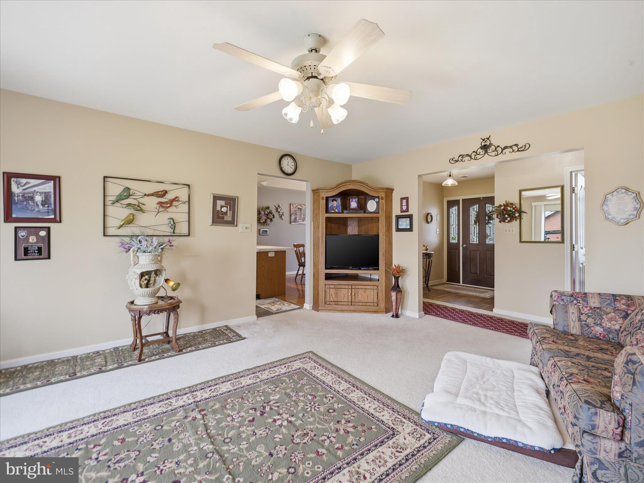 SOUTH POINTE - Residential