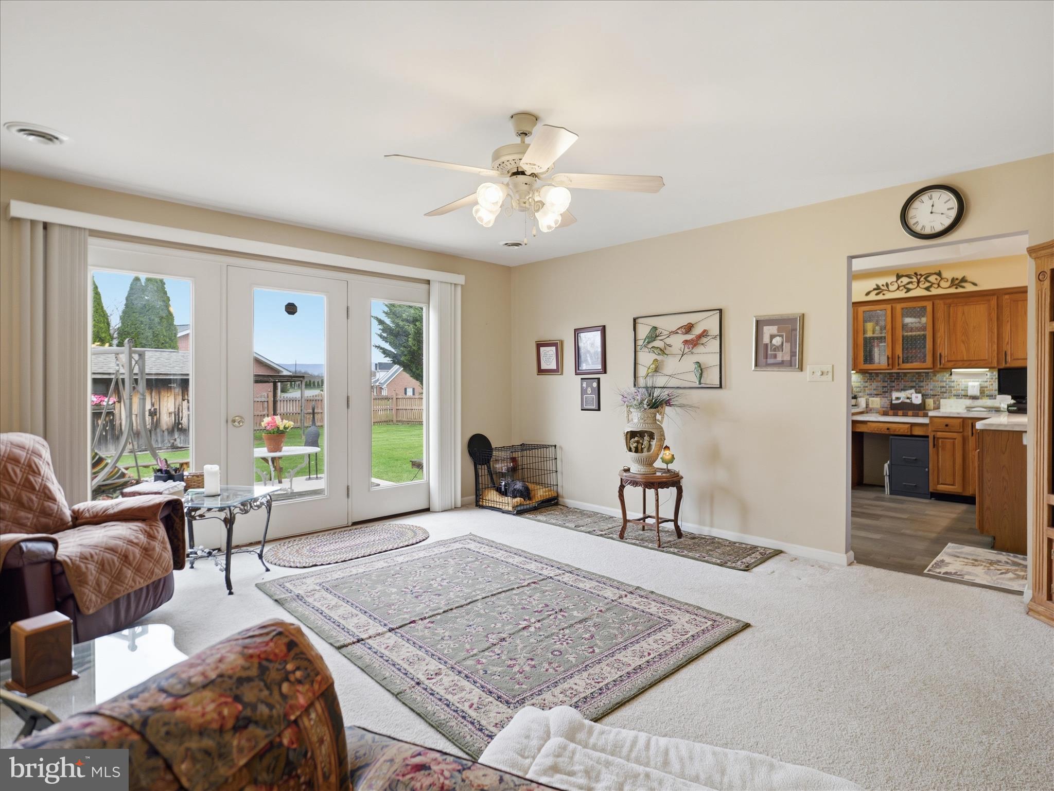 SOUTH POINTE - Residential