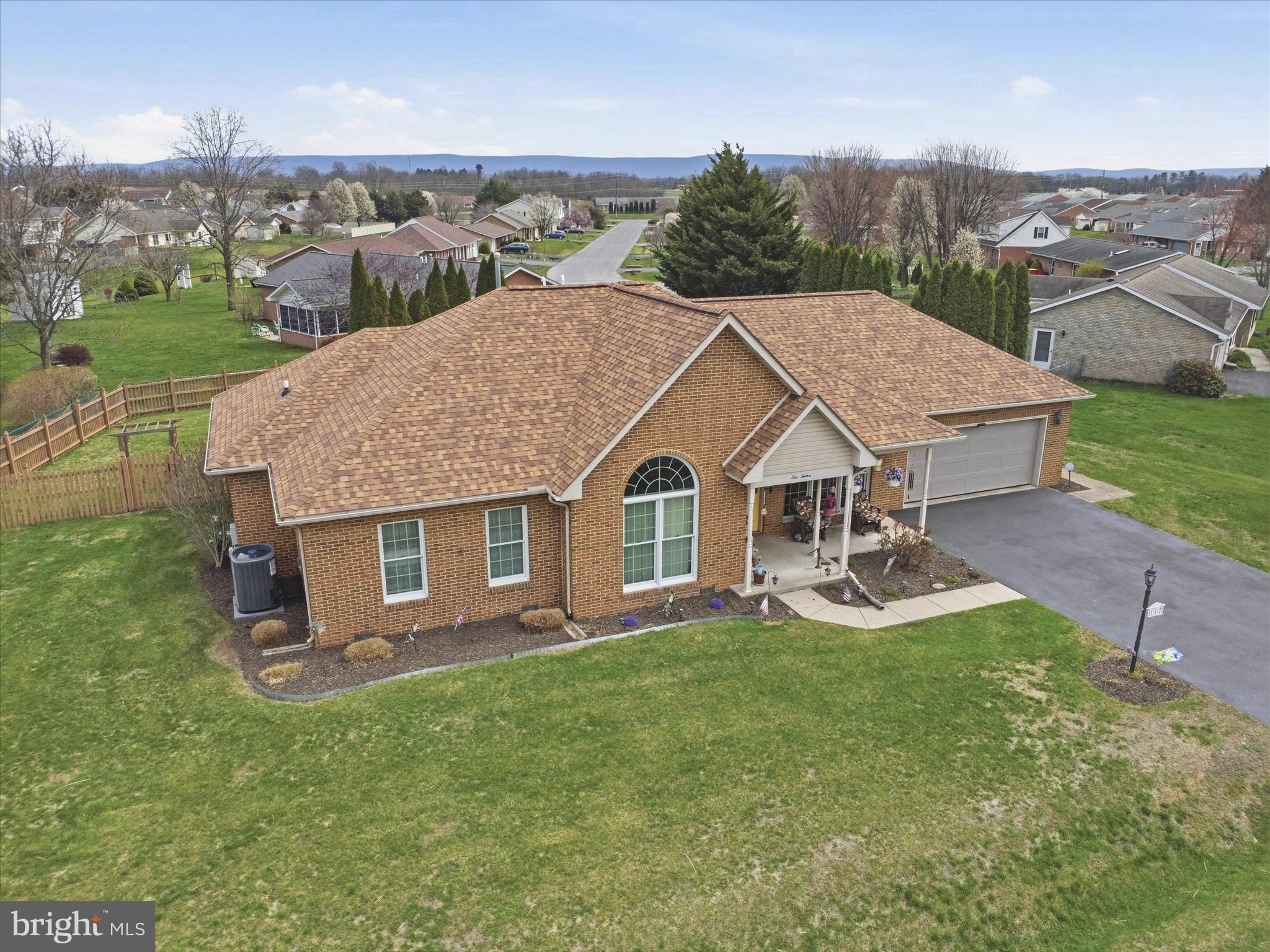 SOUTH POINTE - Residential