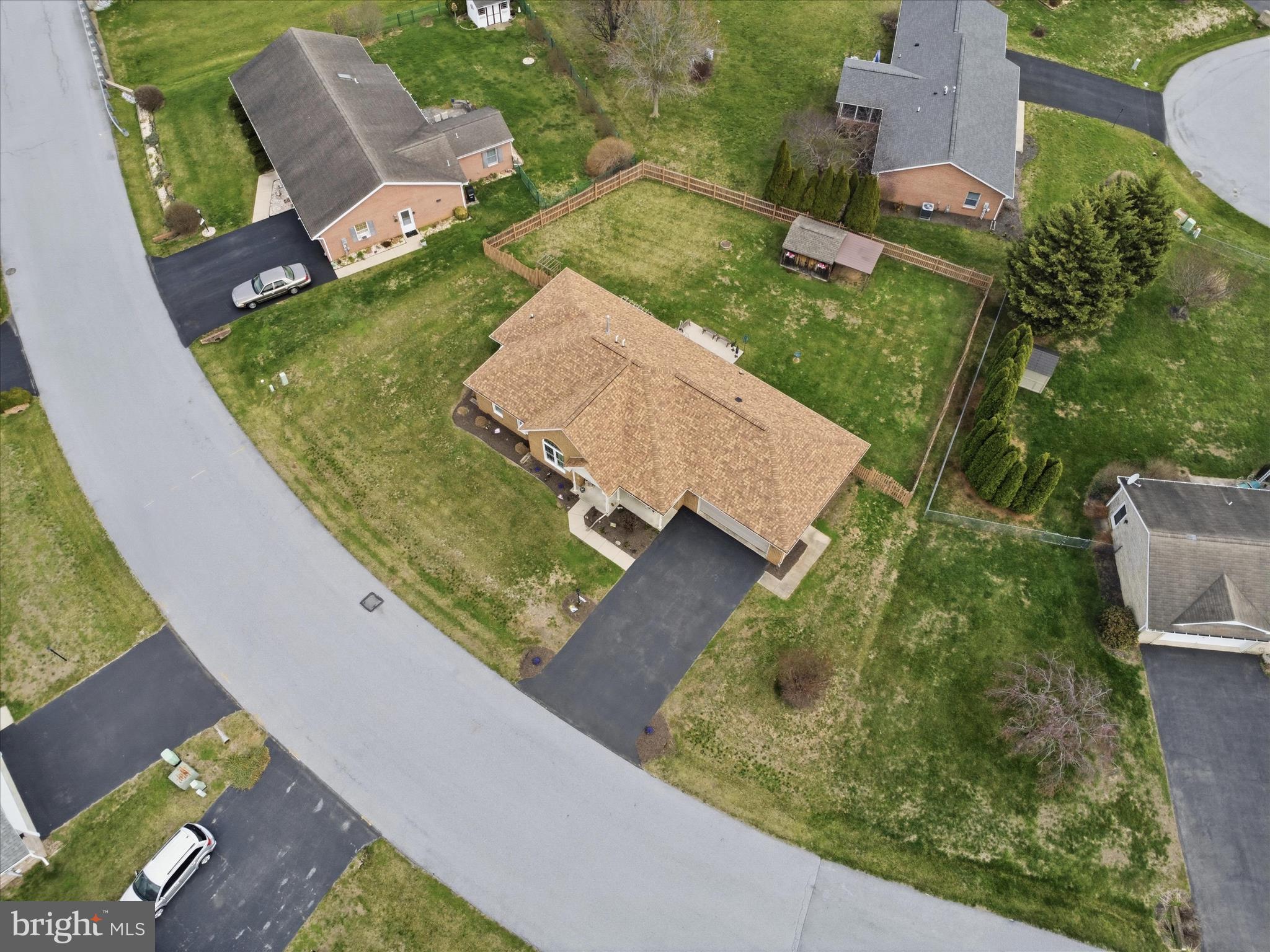 SOUTH POINTE - Residential