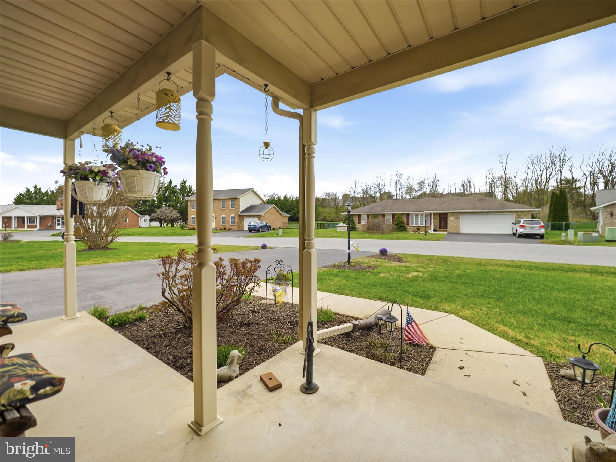 SOUTH POINTE - Residential