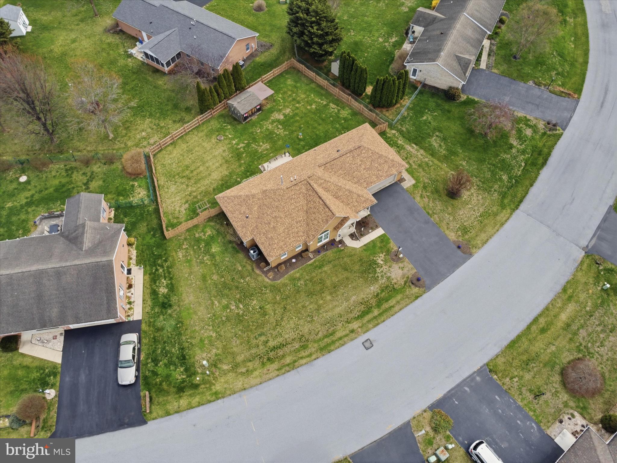 SOUTH POINTE - Residential