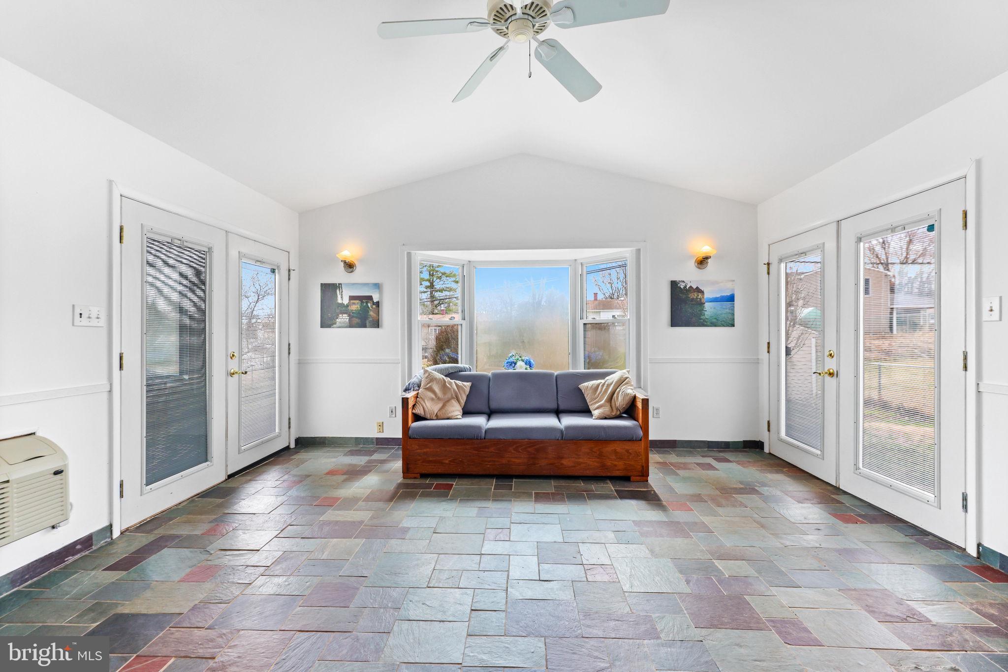 CHARTLEY - Residential