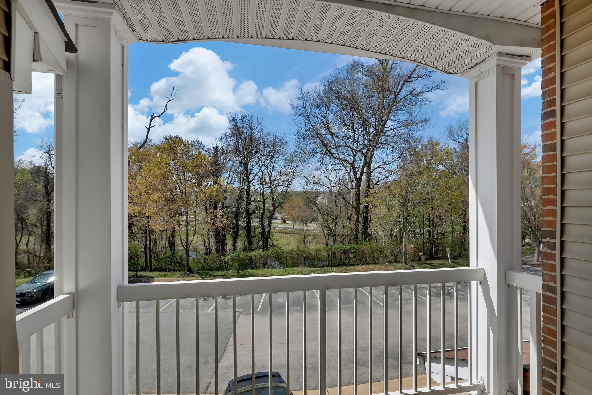 HAMPSHIRE HALL CONDO - Residential