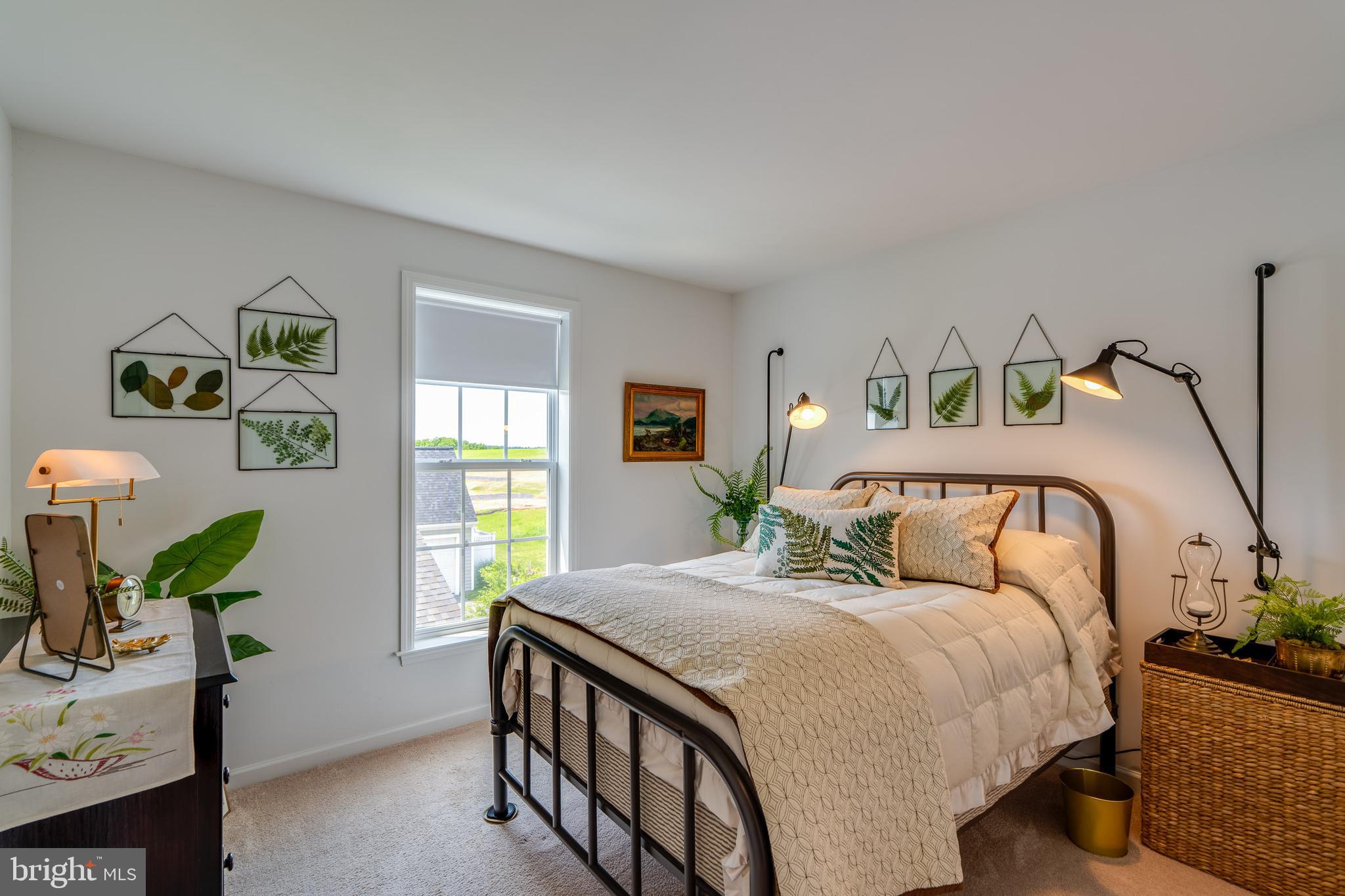 FLORIN HILL - Residential