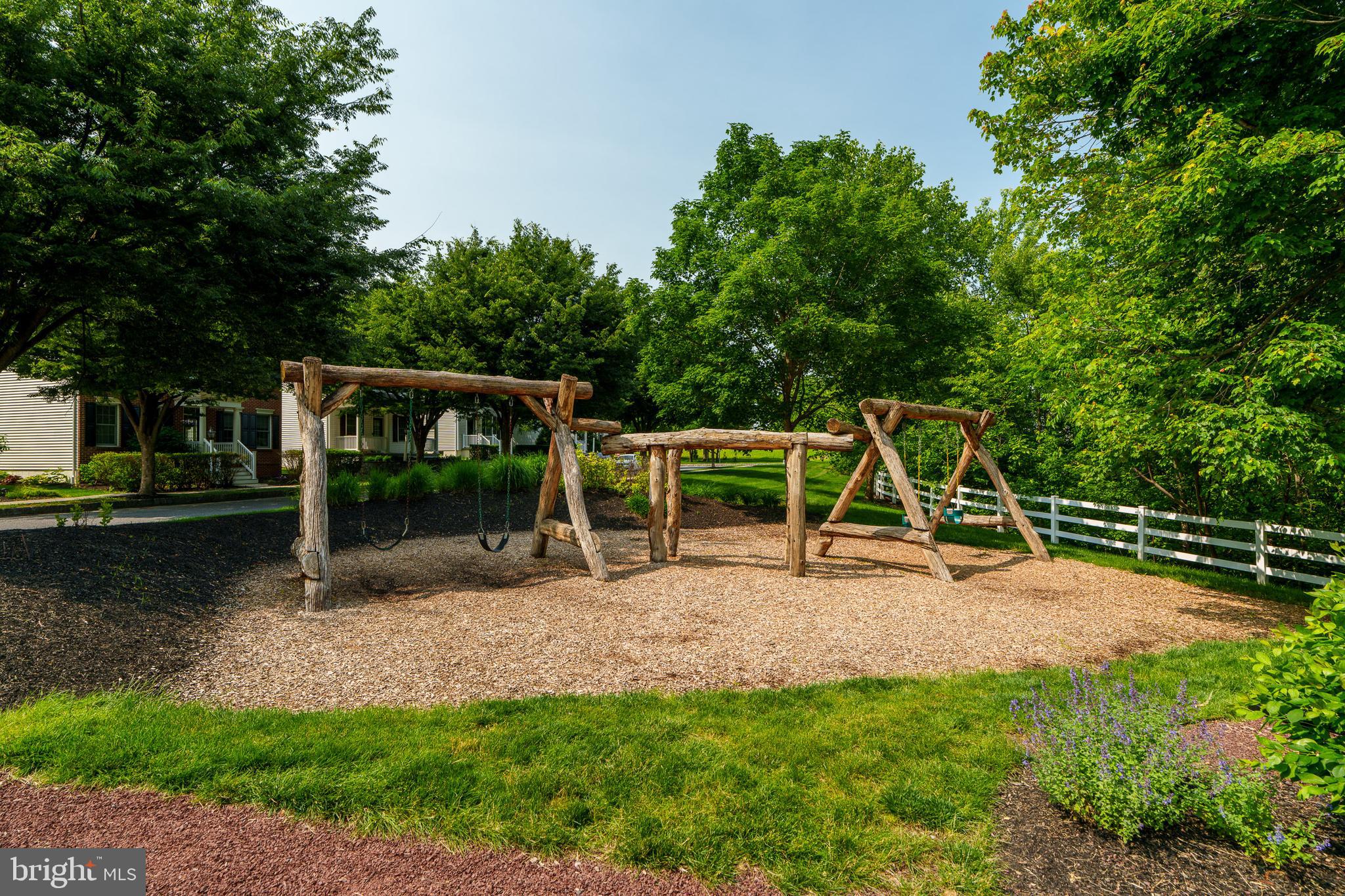 FLORIN HILL - Residential