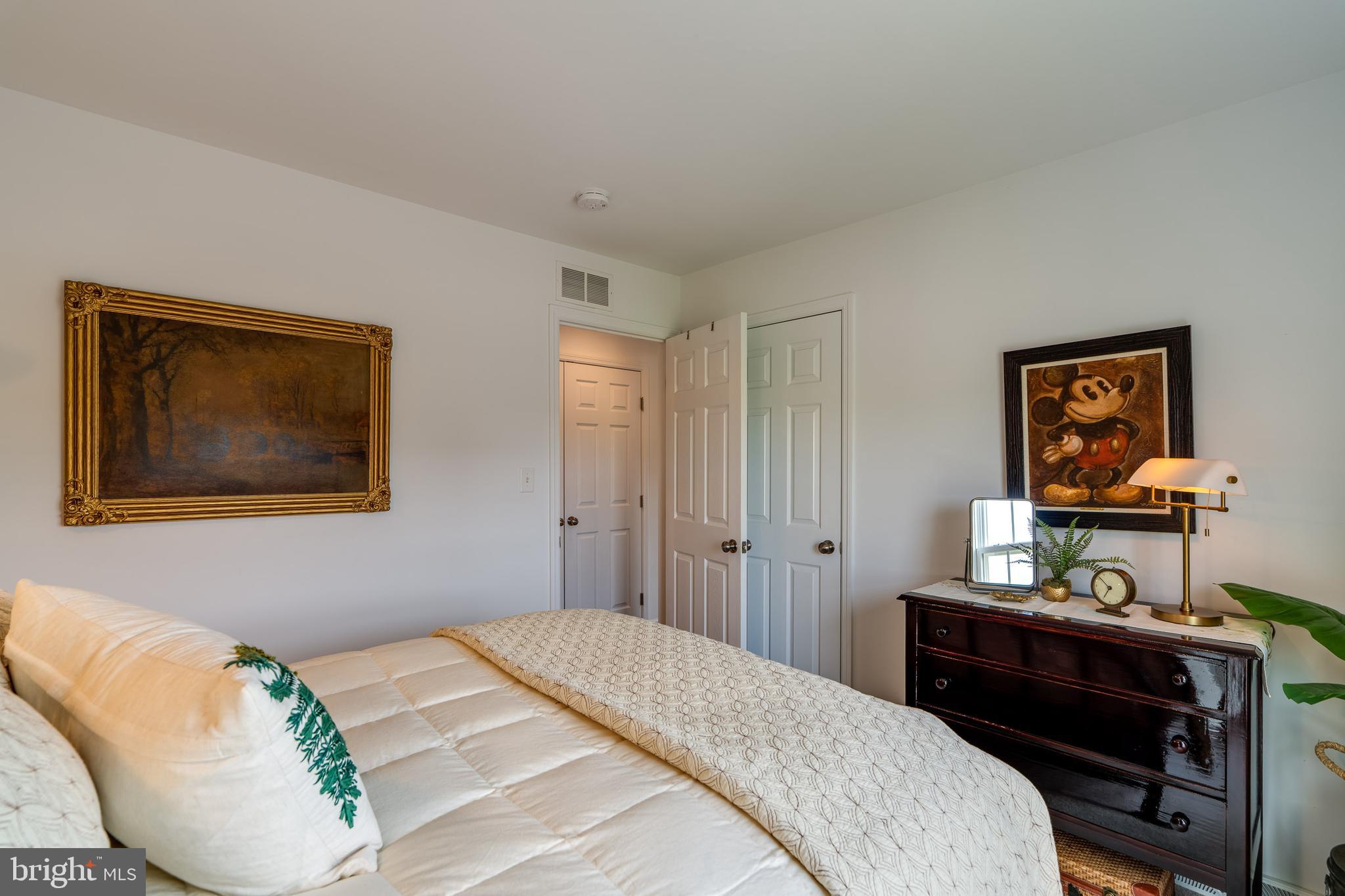 FLORIN HILL - Residential