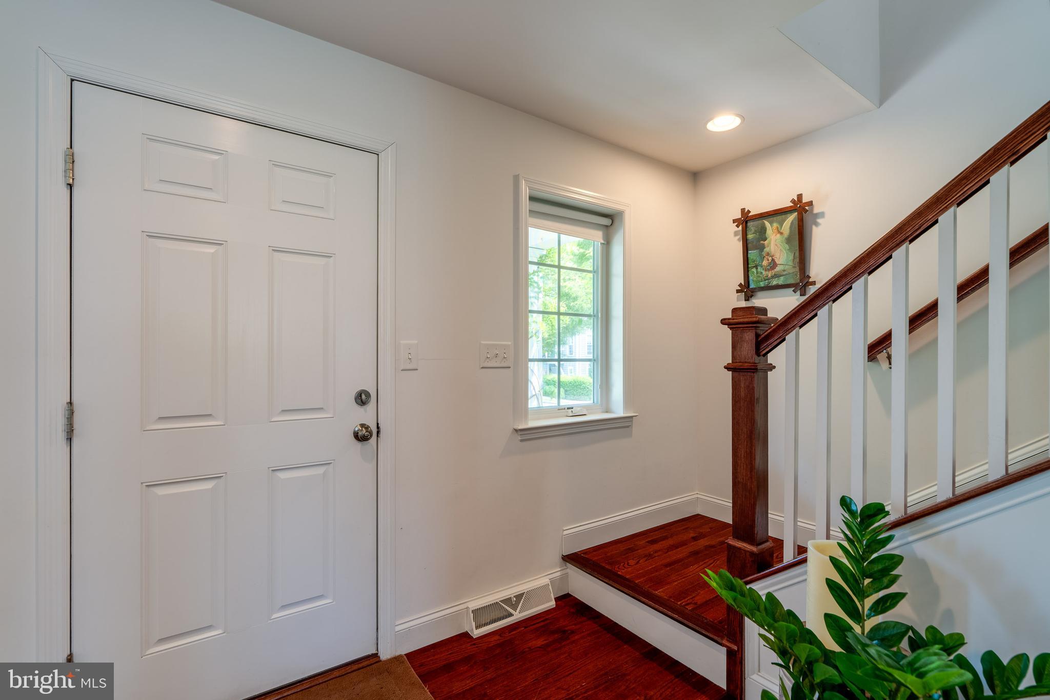 FLORIN HILL - Residential