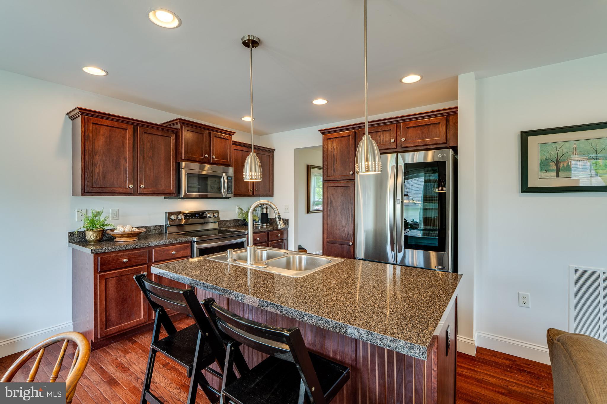 FLORIN HILL - Residential