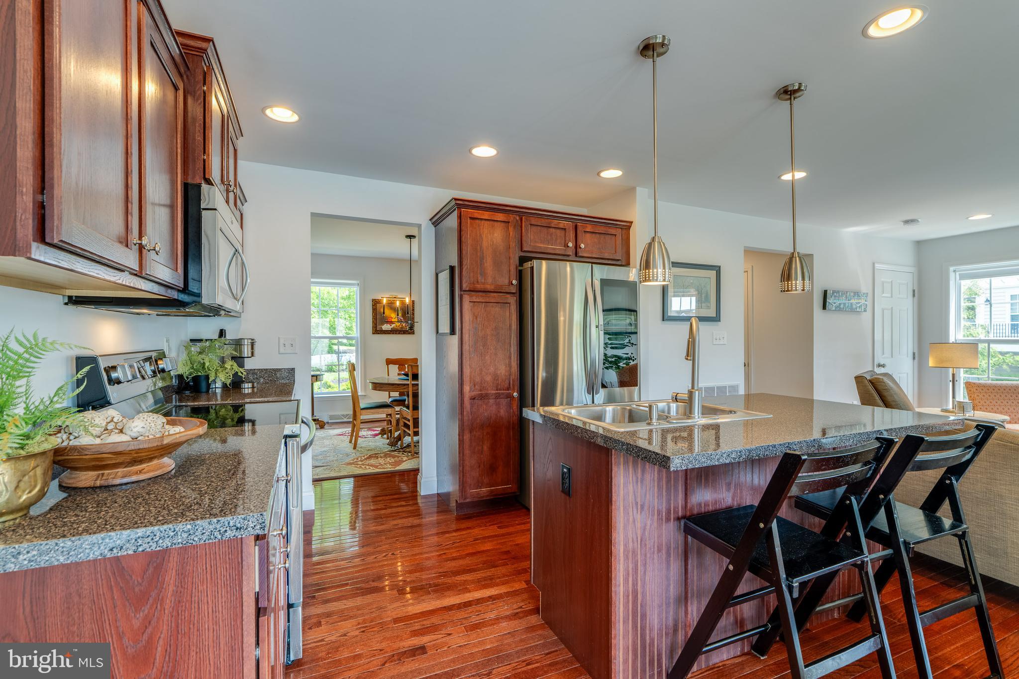 FLORIN HILL - Residential