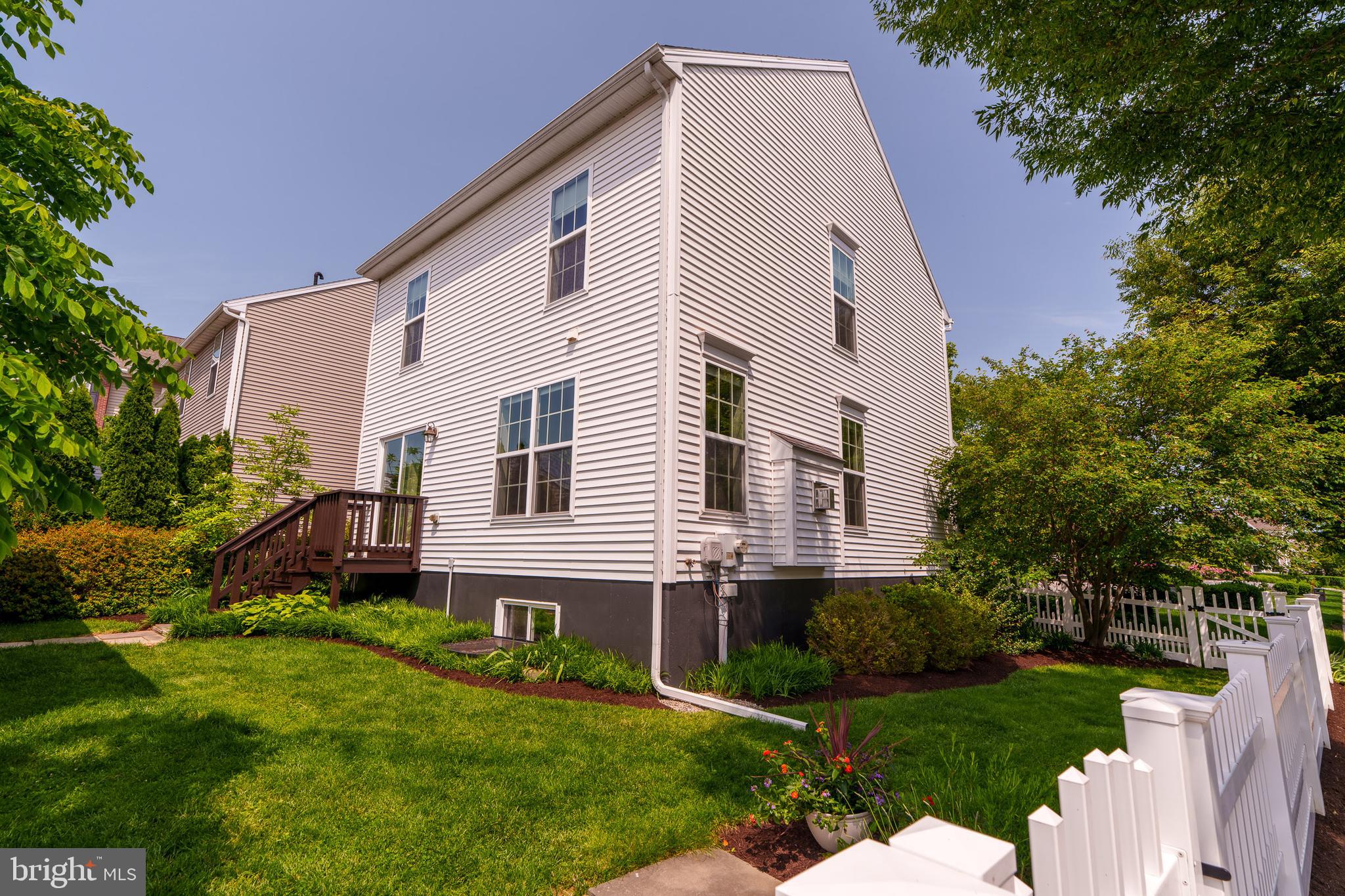 FLORIN HILL - Residential