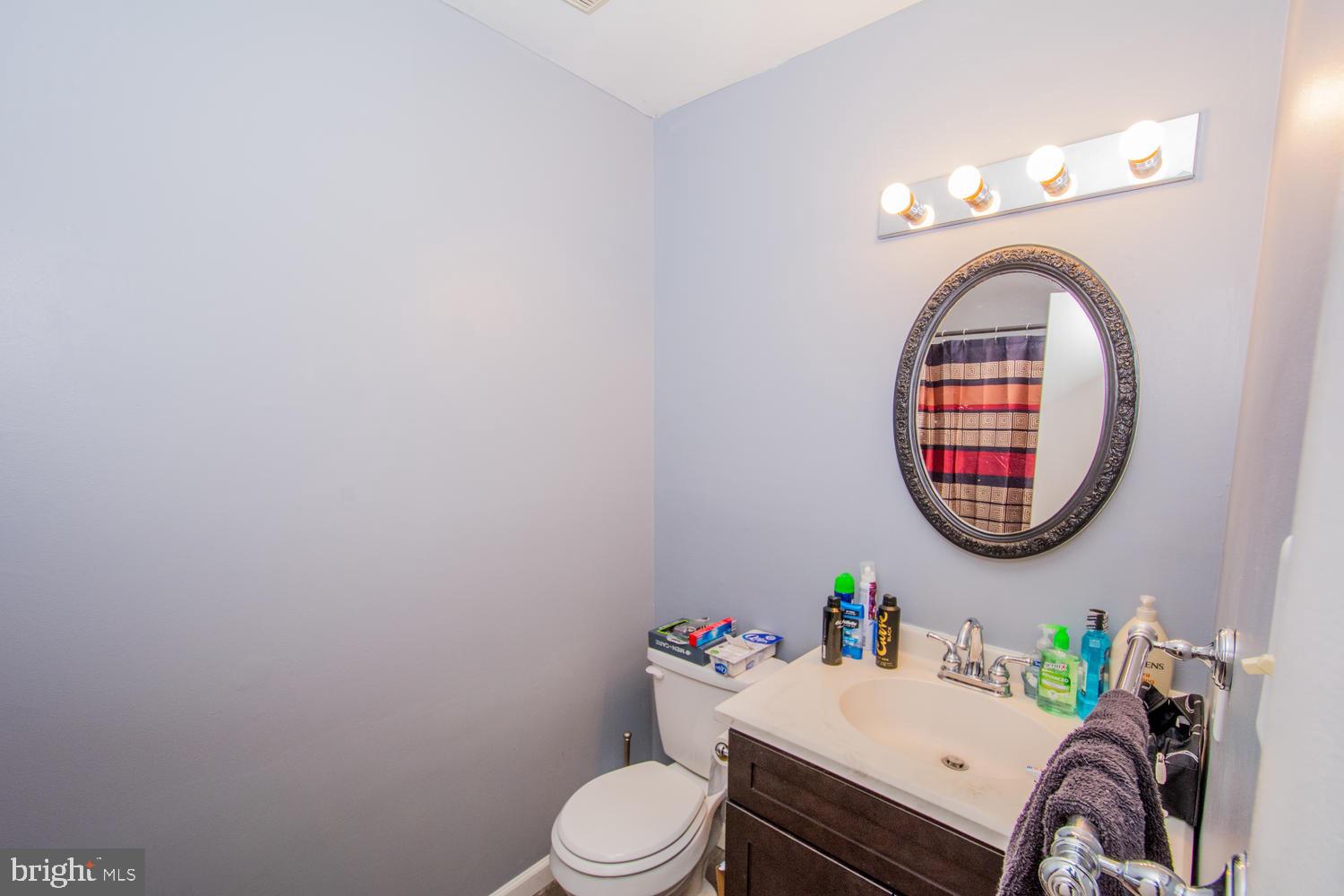 EDGEWATER VILLAGE - Residential