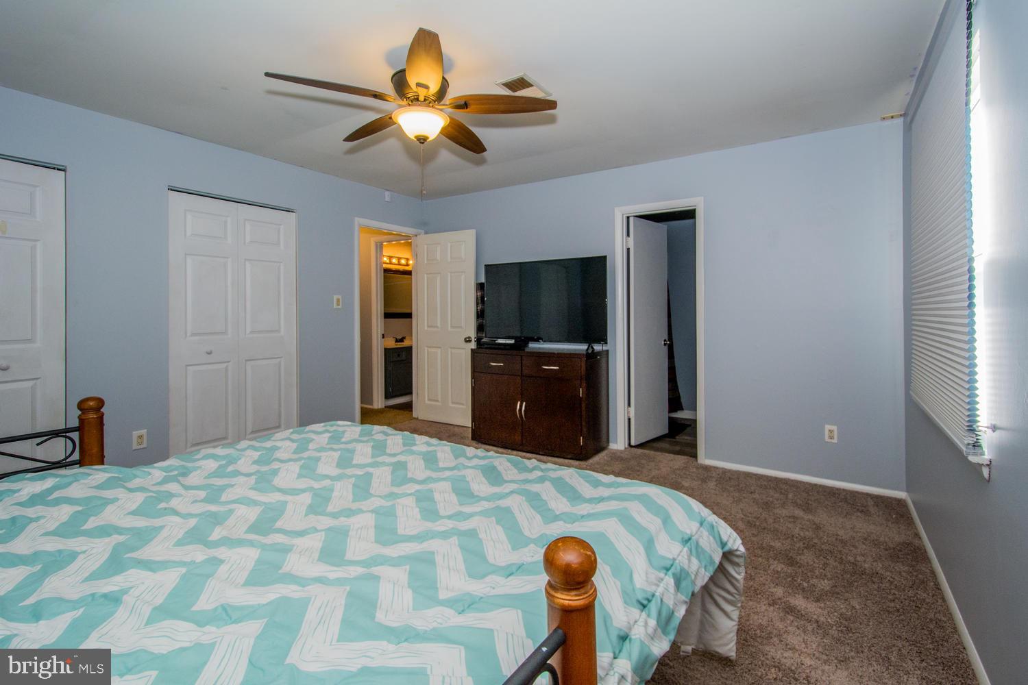 EDGEWATER VILLAGE - Residential