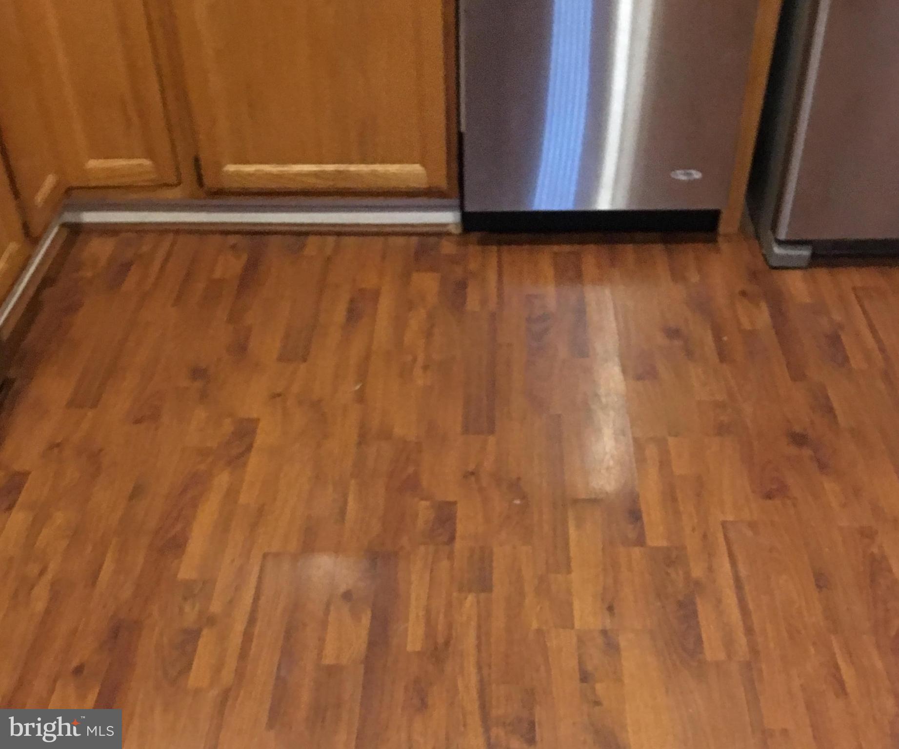 EDGEWATER VILLAGE - Residential