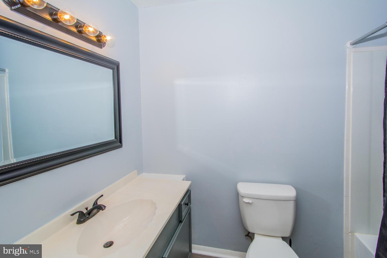 EDGEWATER VILLAGE - Residential