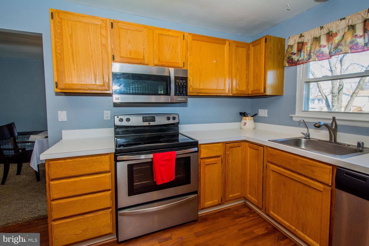 EDGEWATER VILLAGE - Residential