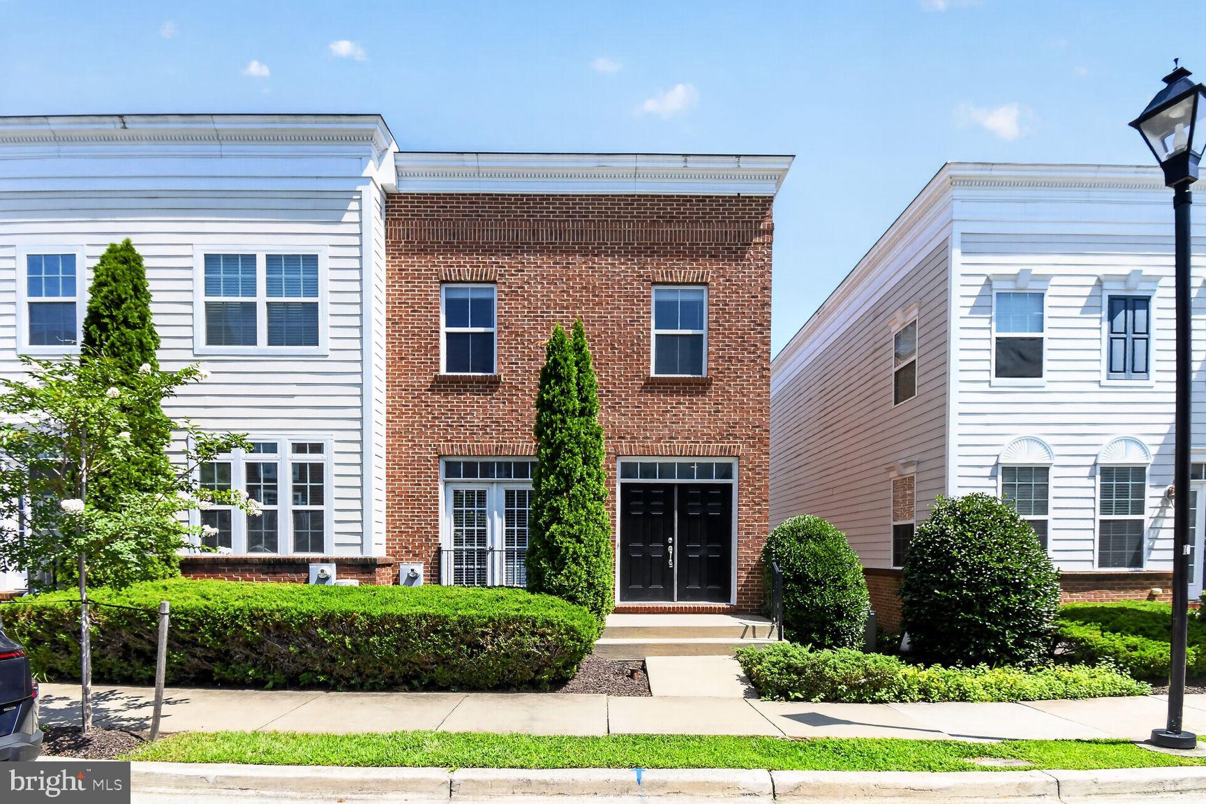 11612 LEESBOROUGH