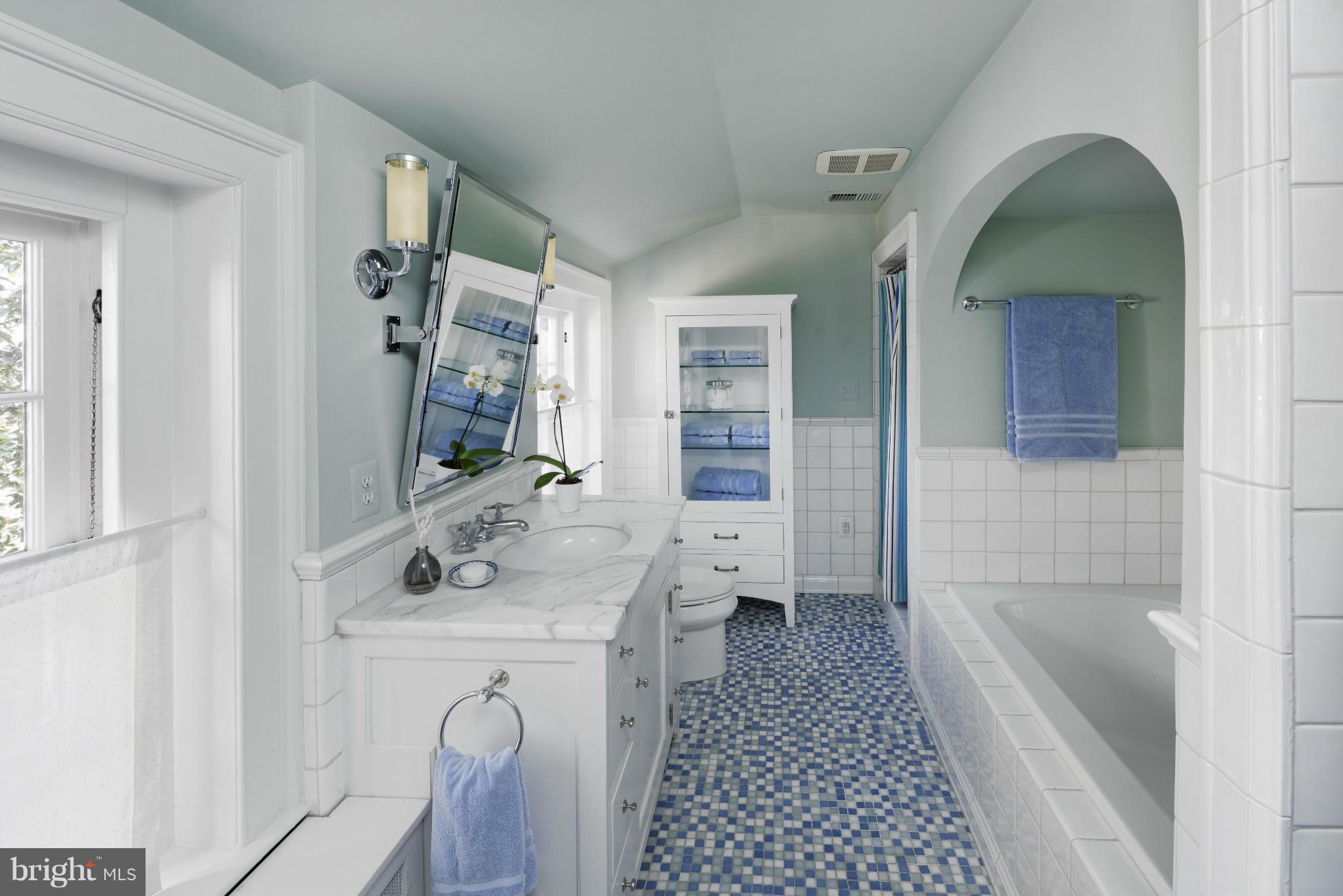 OLD TOWN - Residential