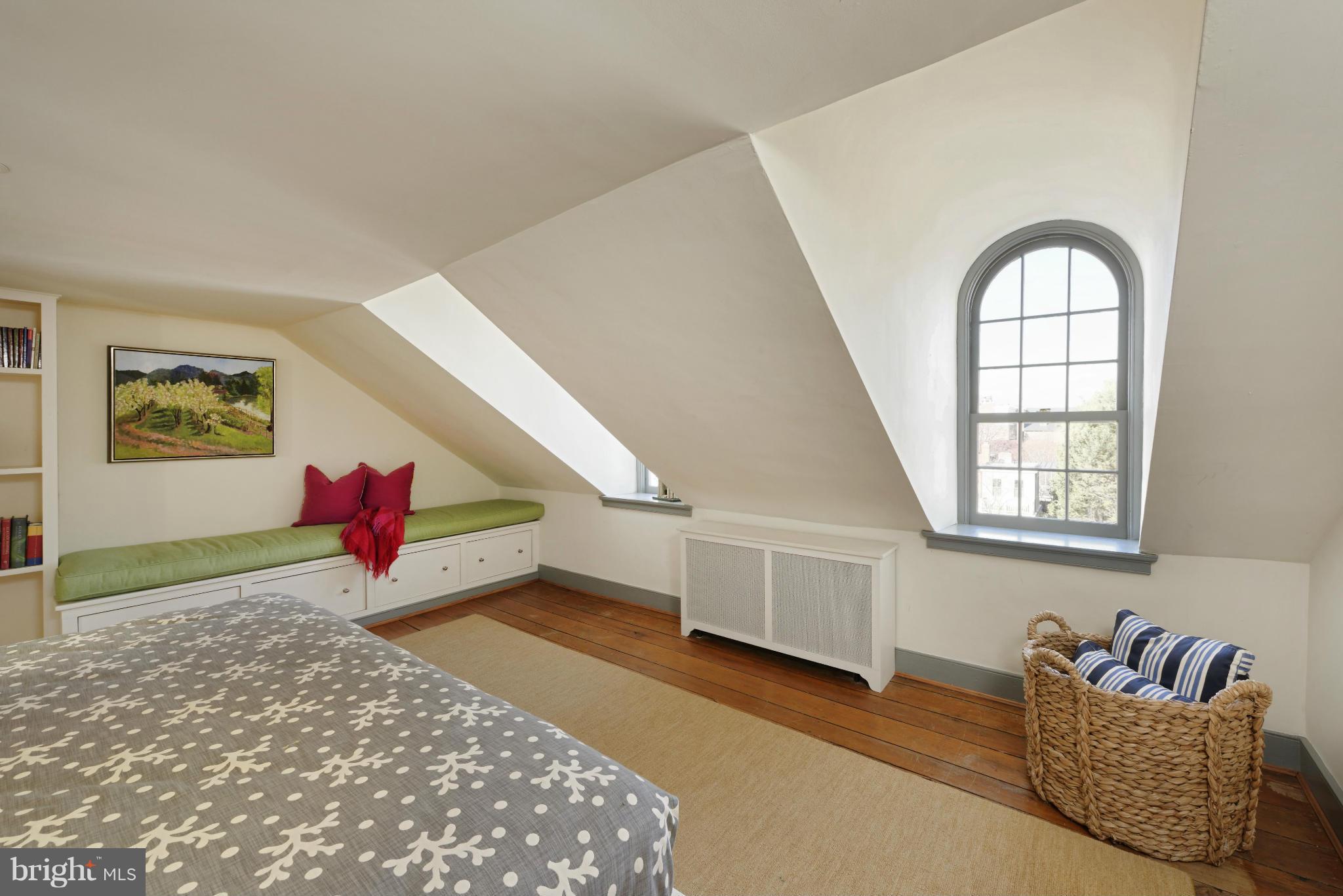 OLD TOWN - Residential