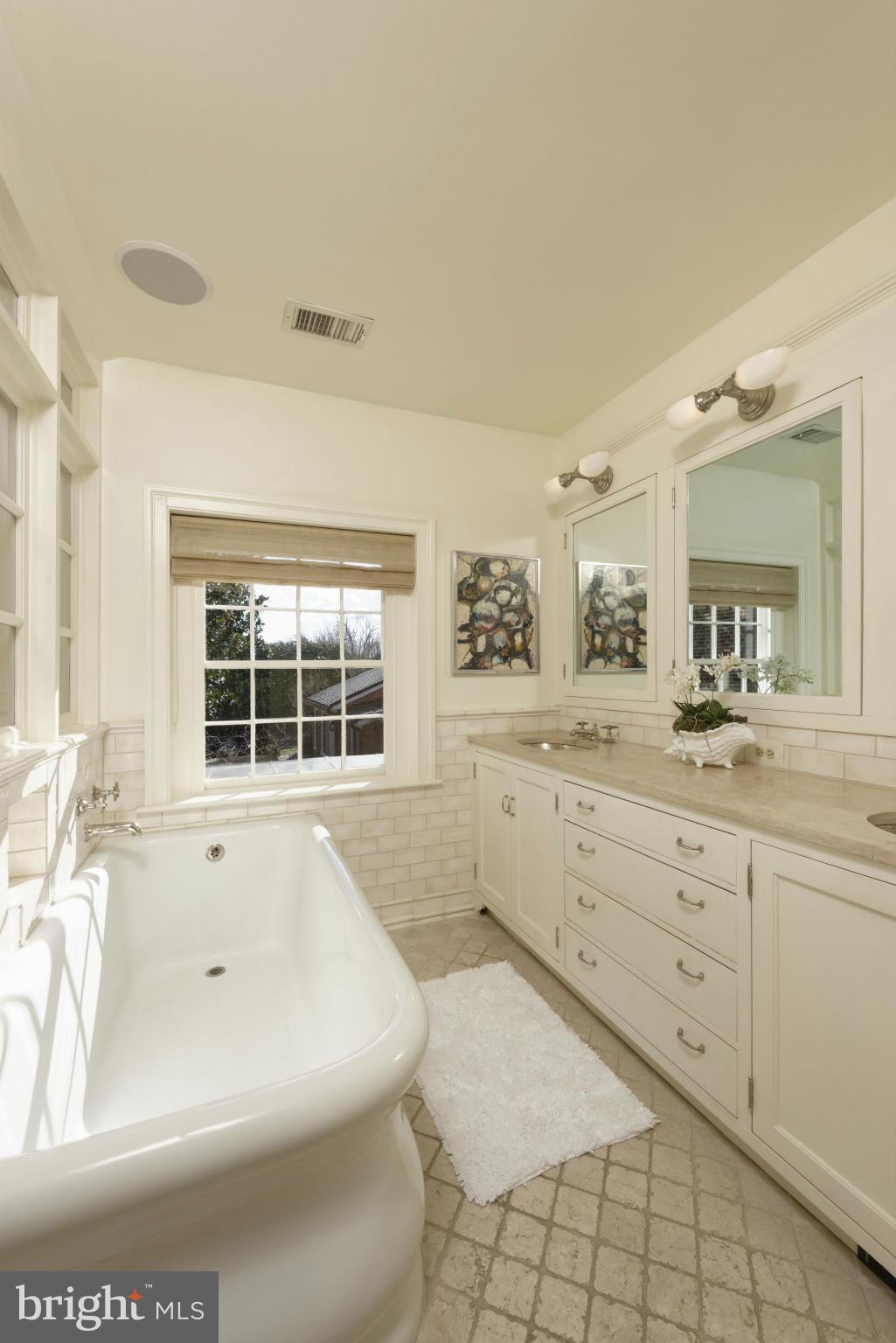 OLD TOWN - Residential