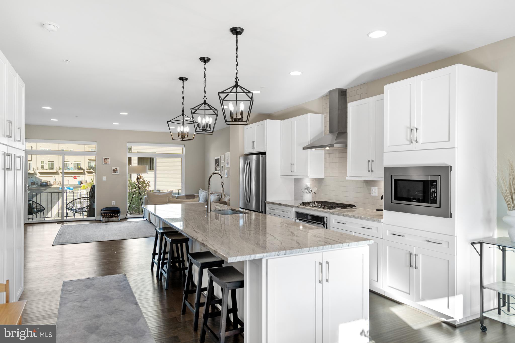 BRAMBLETON TOWN CENTER - Residential