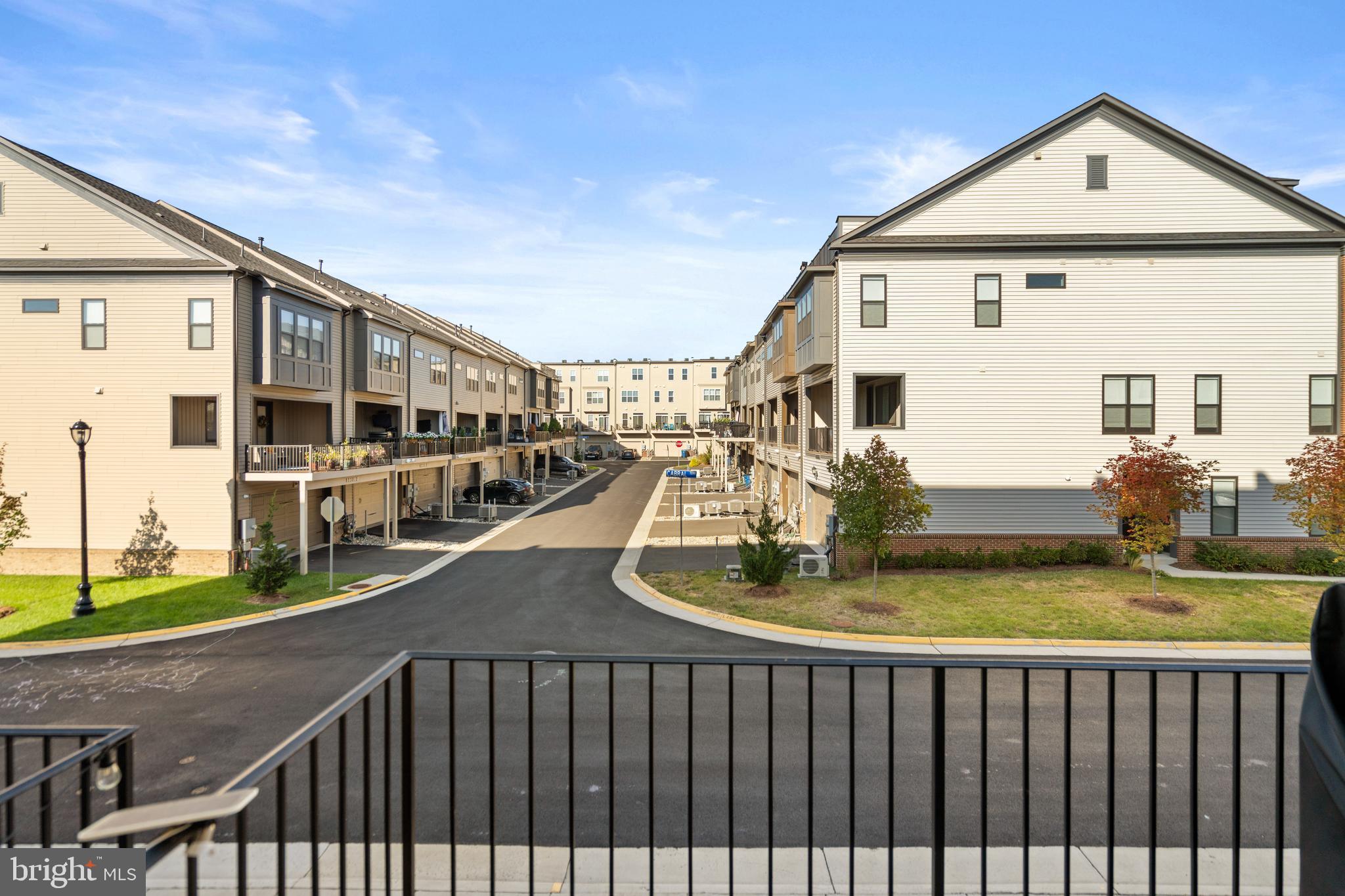 BRAMBLETON TOWN CENTER - Residential
