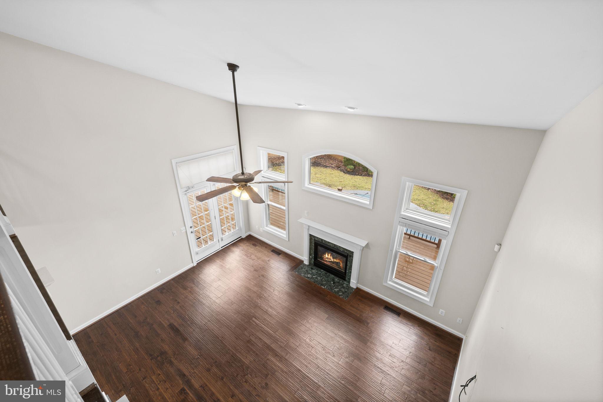 MEADOWBROOK WOODS - Residential