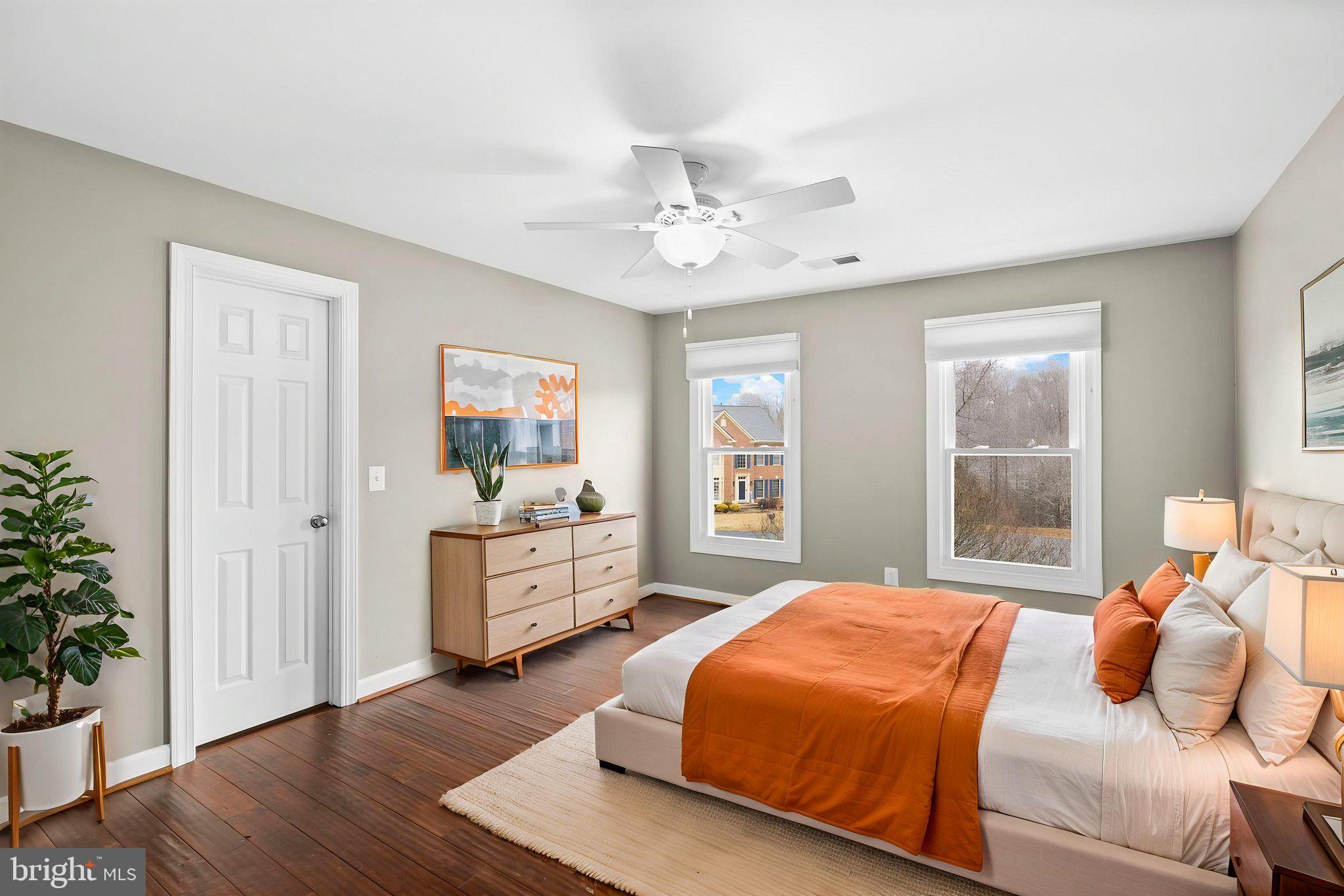 MEADOWBROOK WOODS - Residential