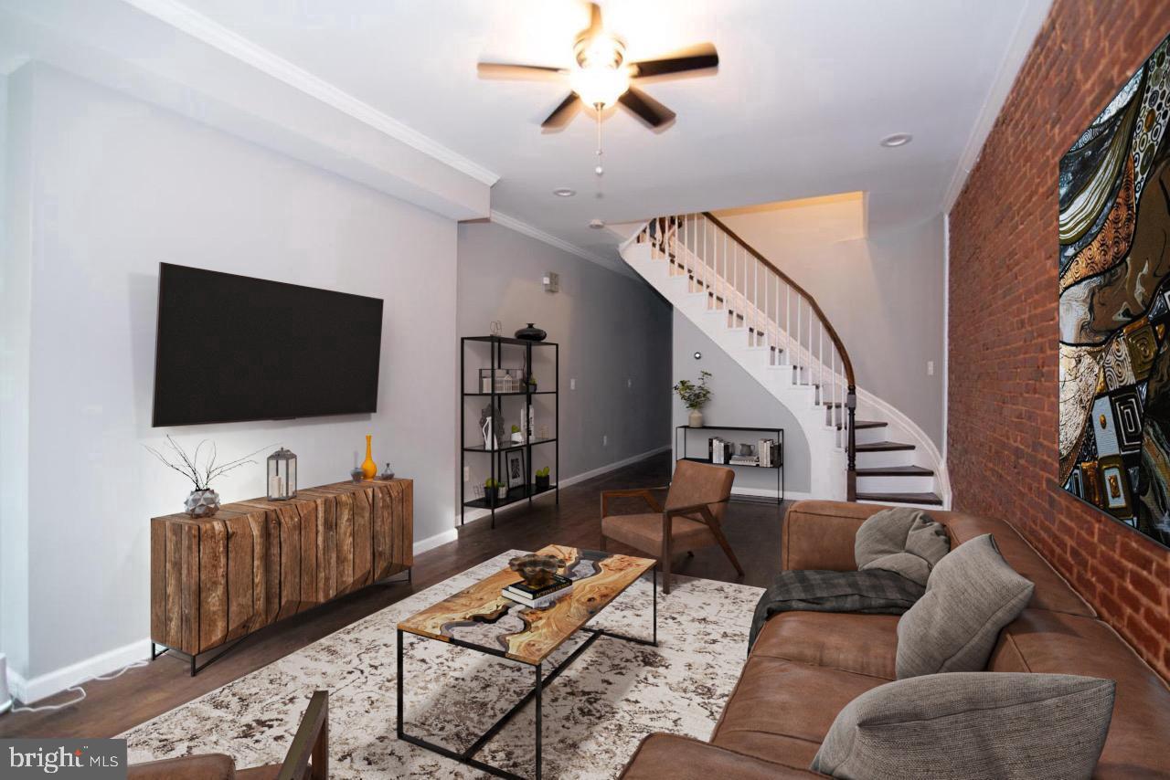 HERITAGE CROSSING - Residential