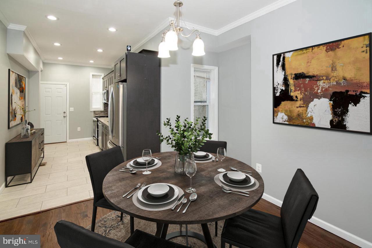 HERITAGE CROSSING - Residential