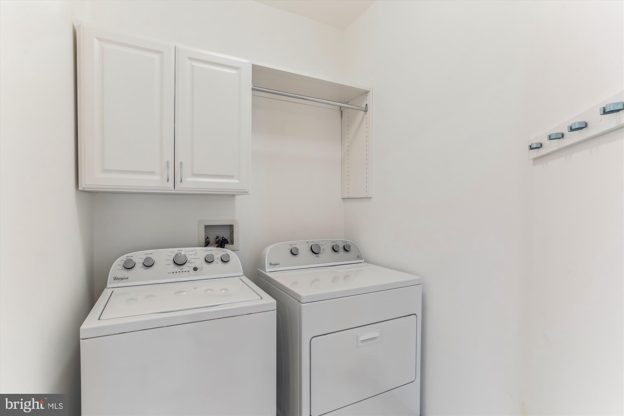 LAKELANDS RIDGE - Residential