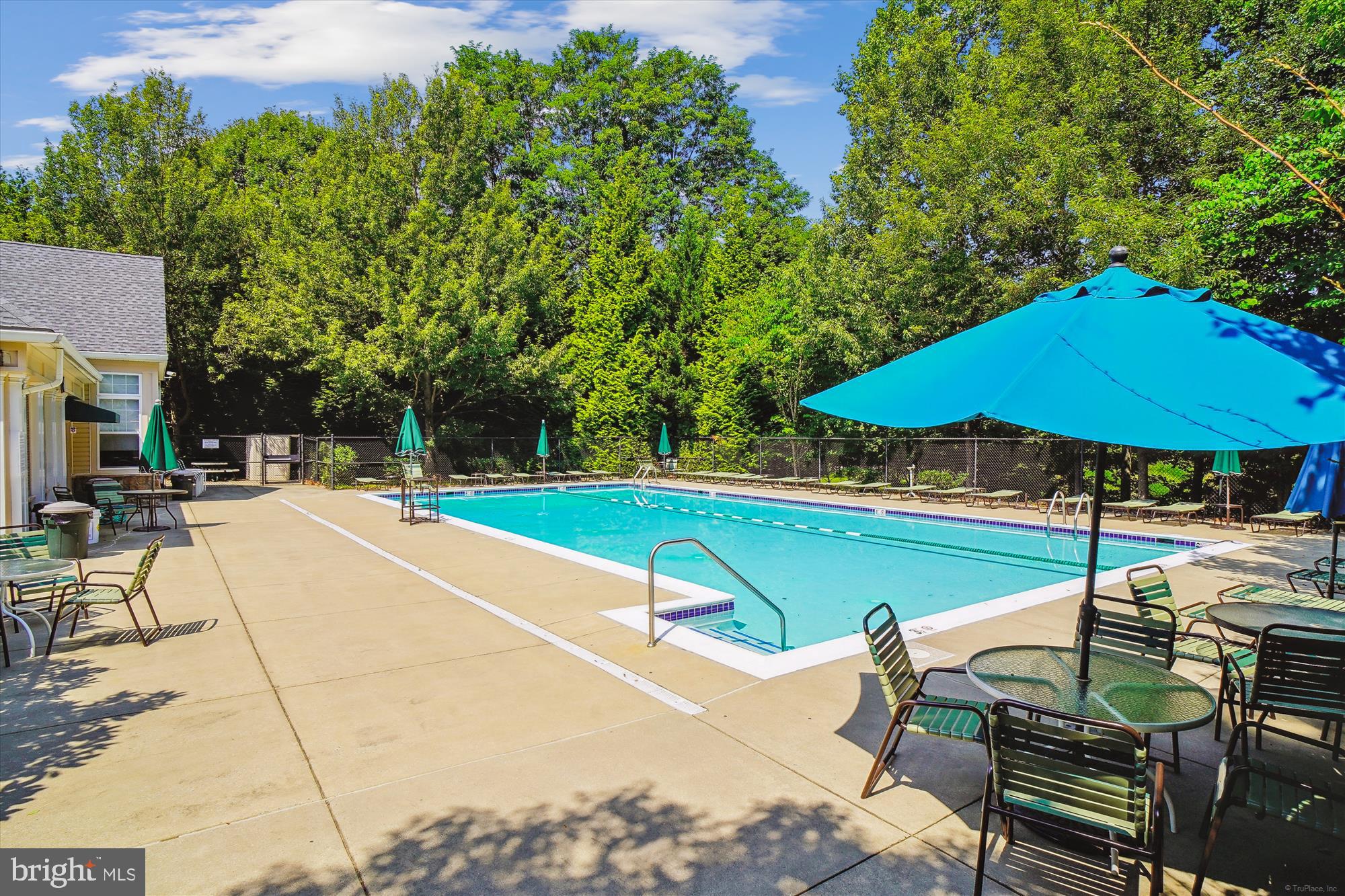 LAKELANDS RIDGE - Residential