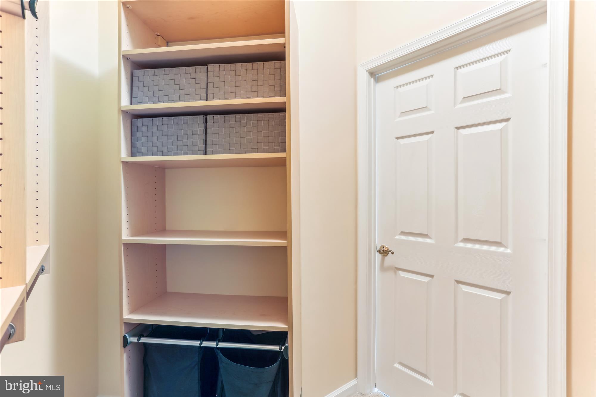 LAKELANDS RIDGE - Residential