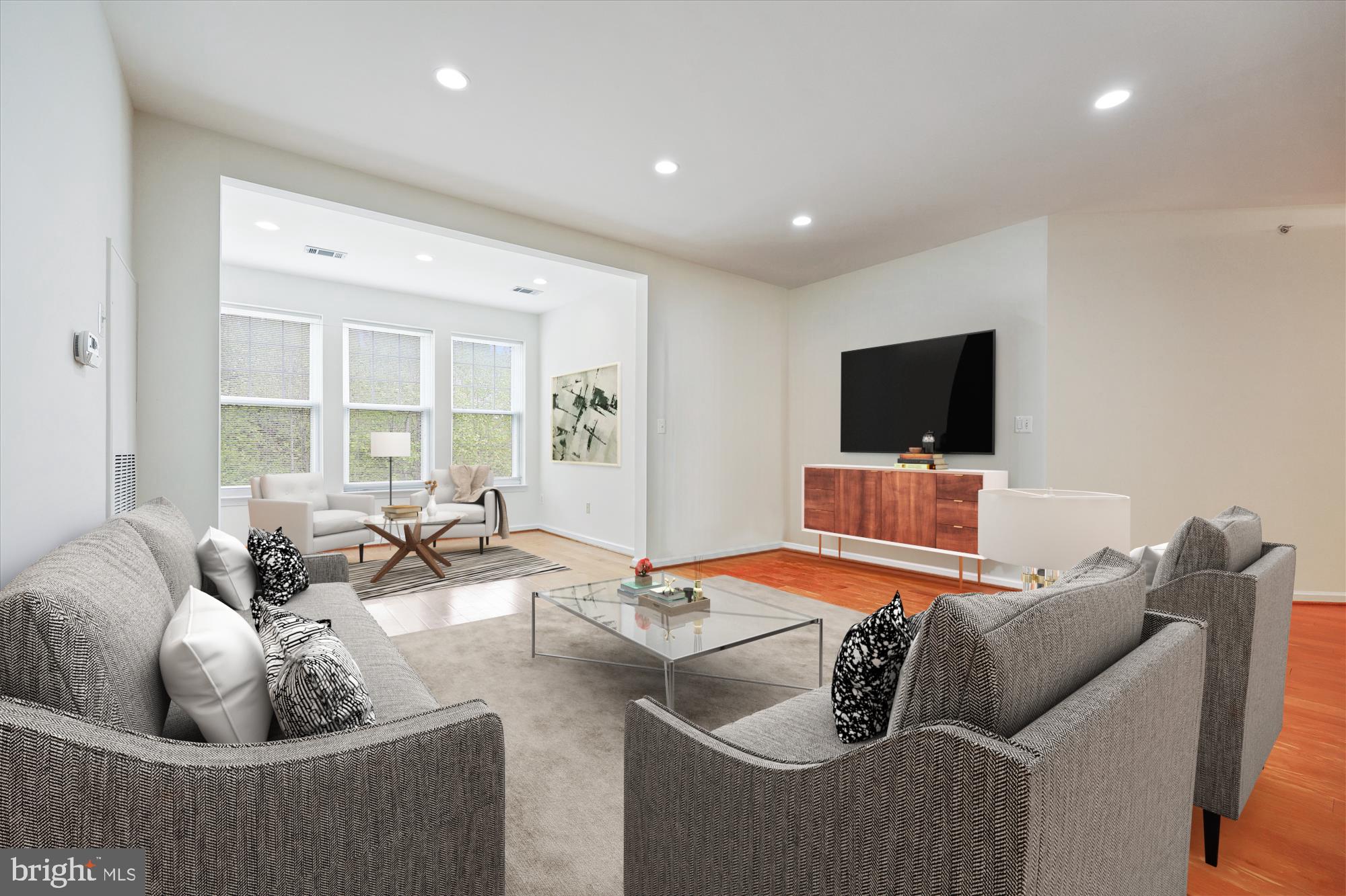 LAKELANDS RIDGE - Residential