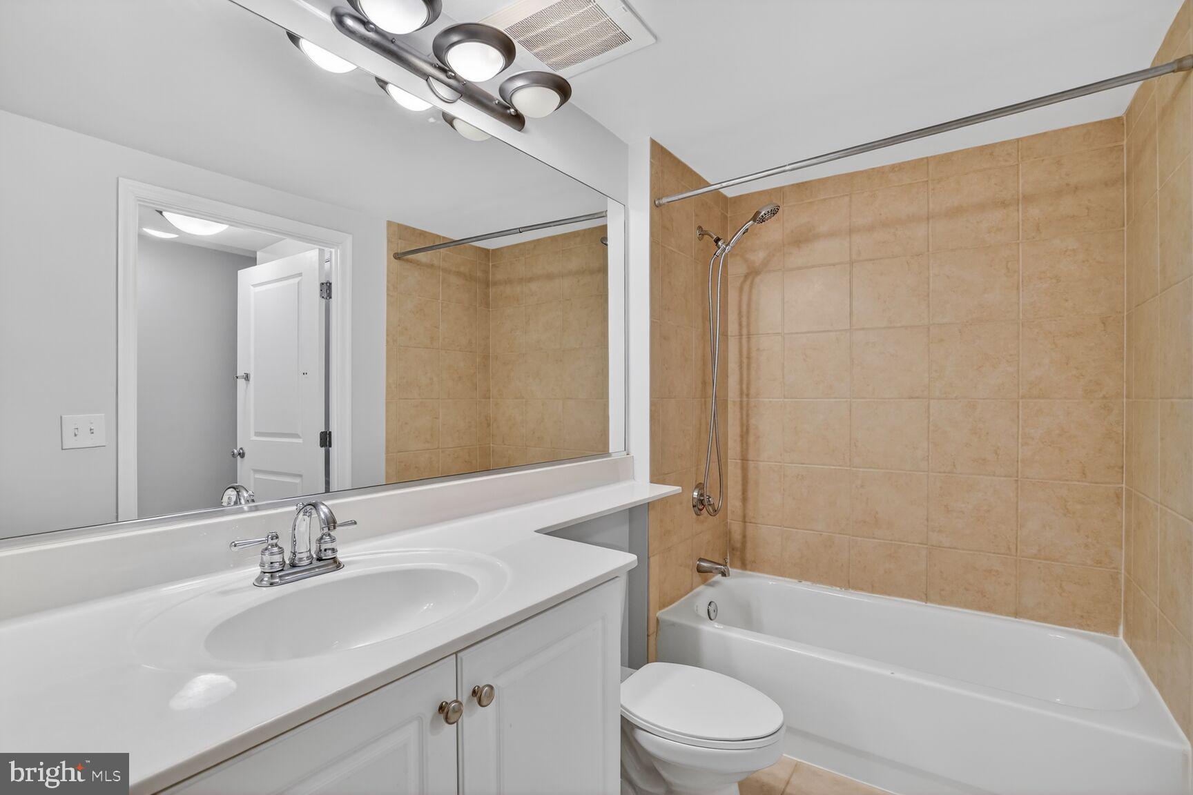 CONTINENTAL - Residential